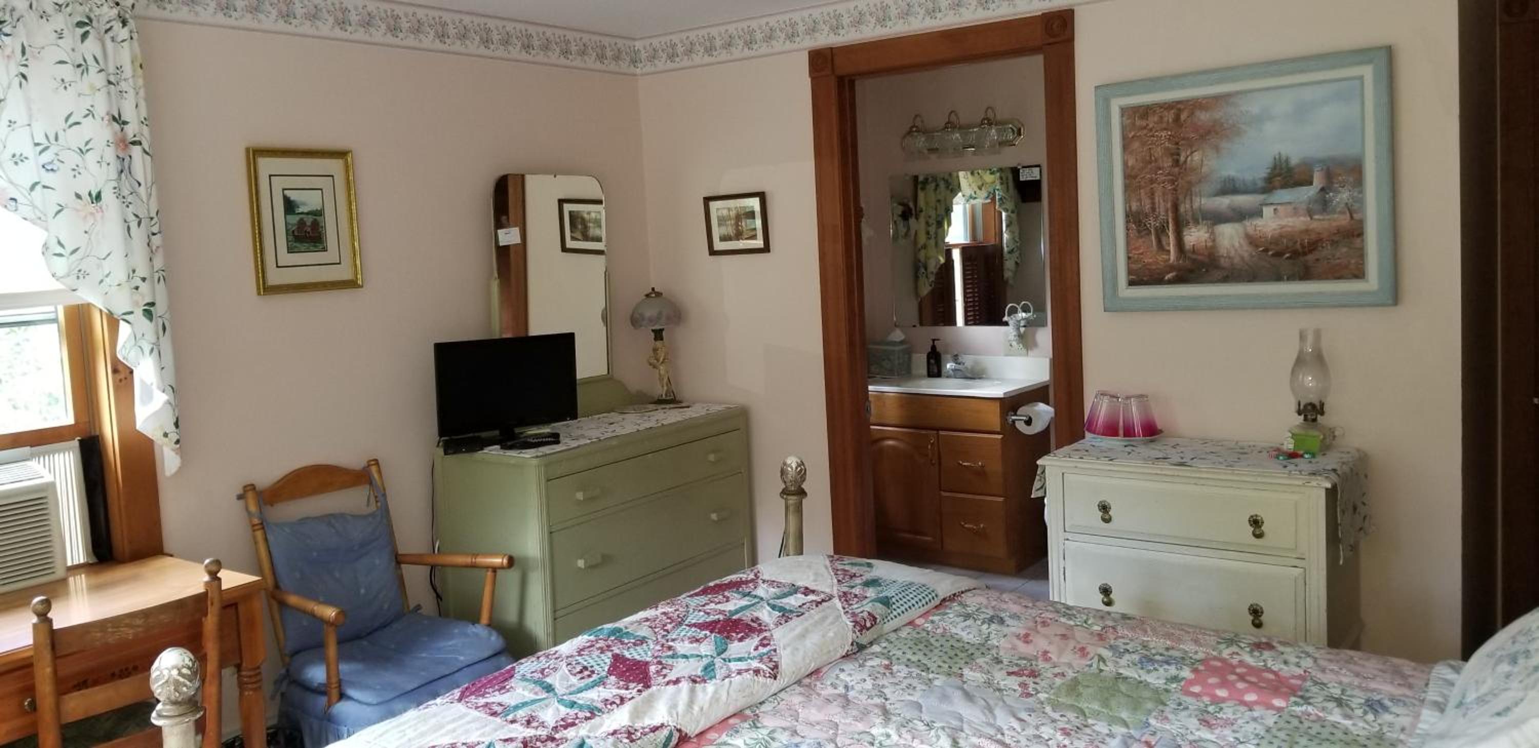 Eastgate Inn B&B