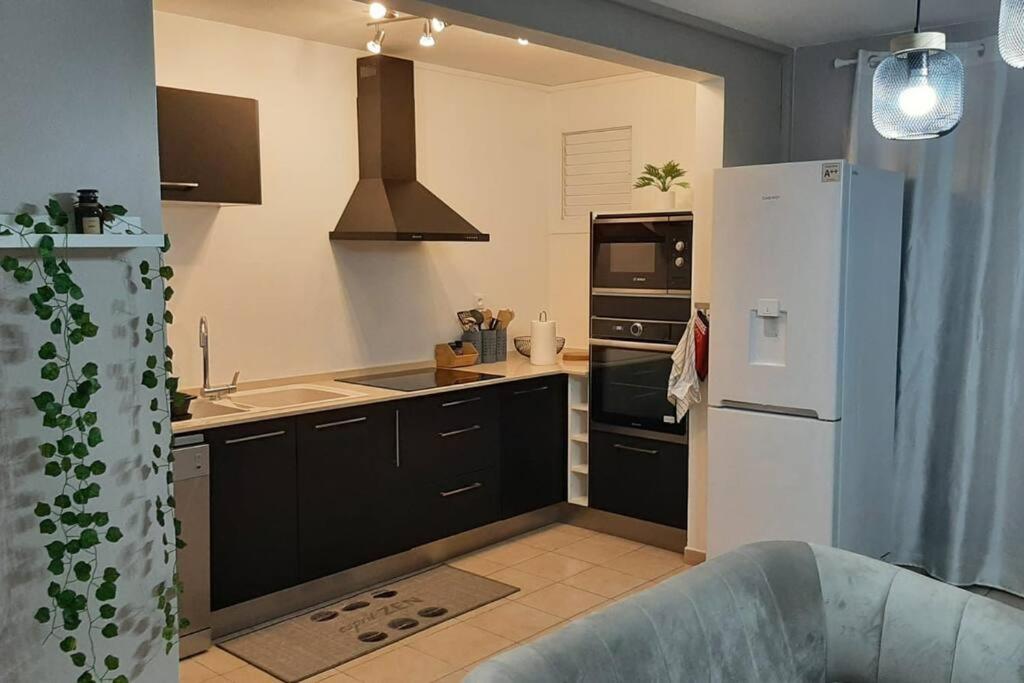 Appartement O Ti Kolibri, cosy et idéalement situé view 4