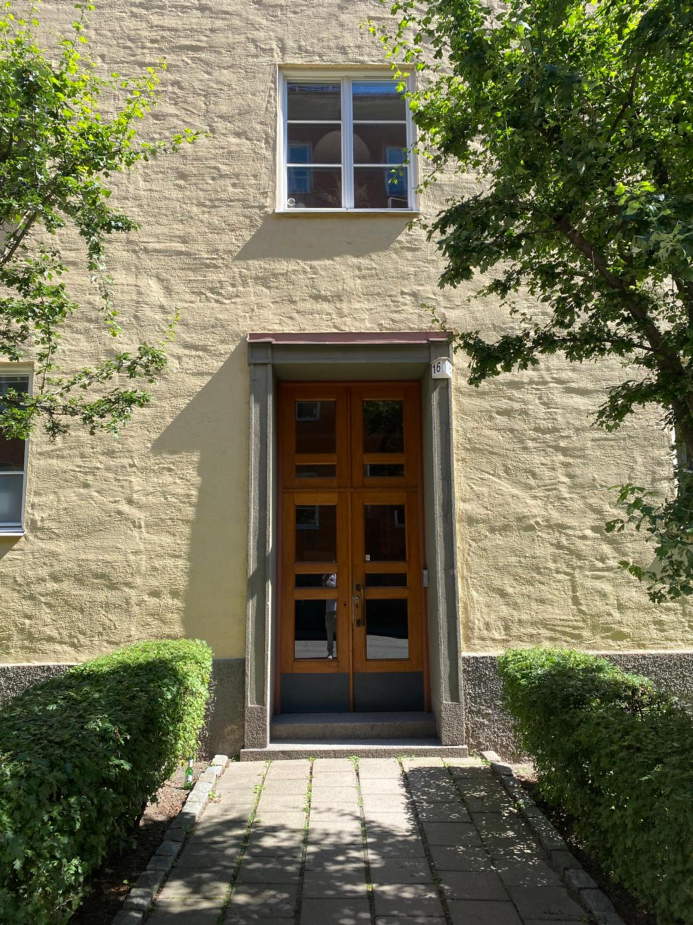Photo 9