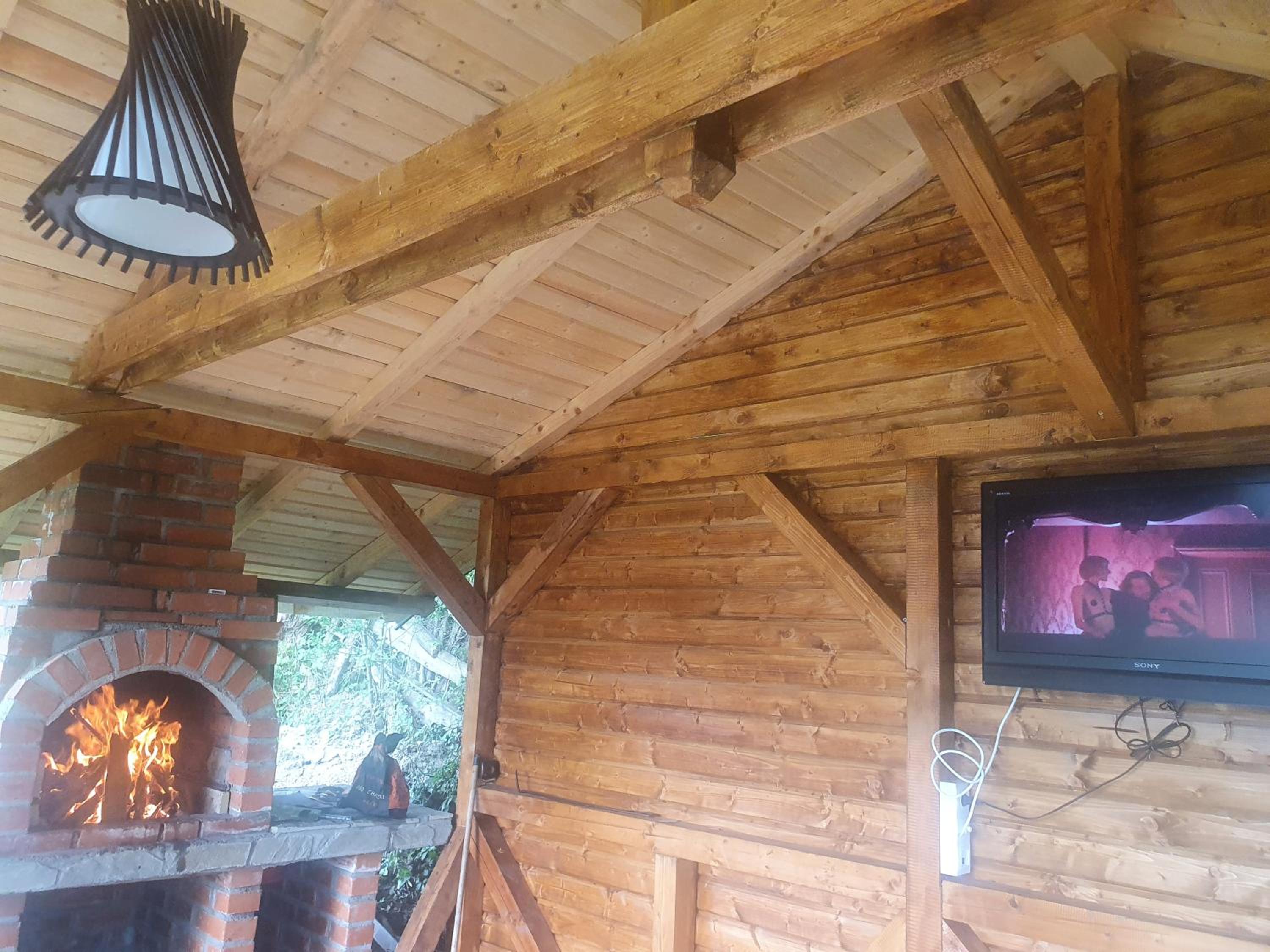 Forest House Doftana