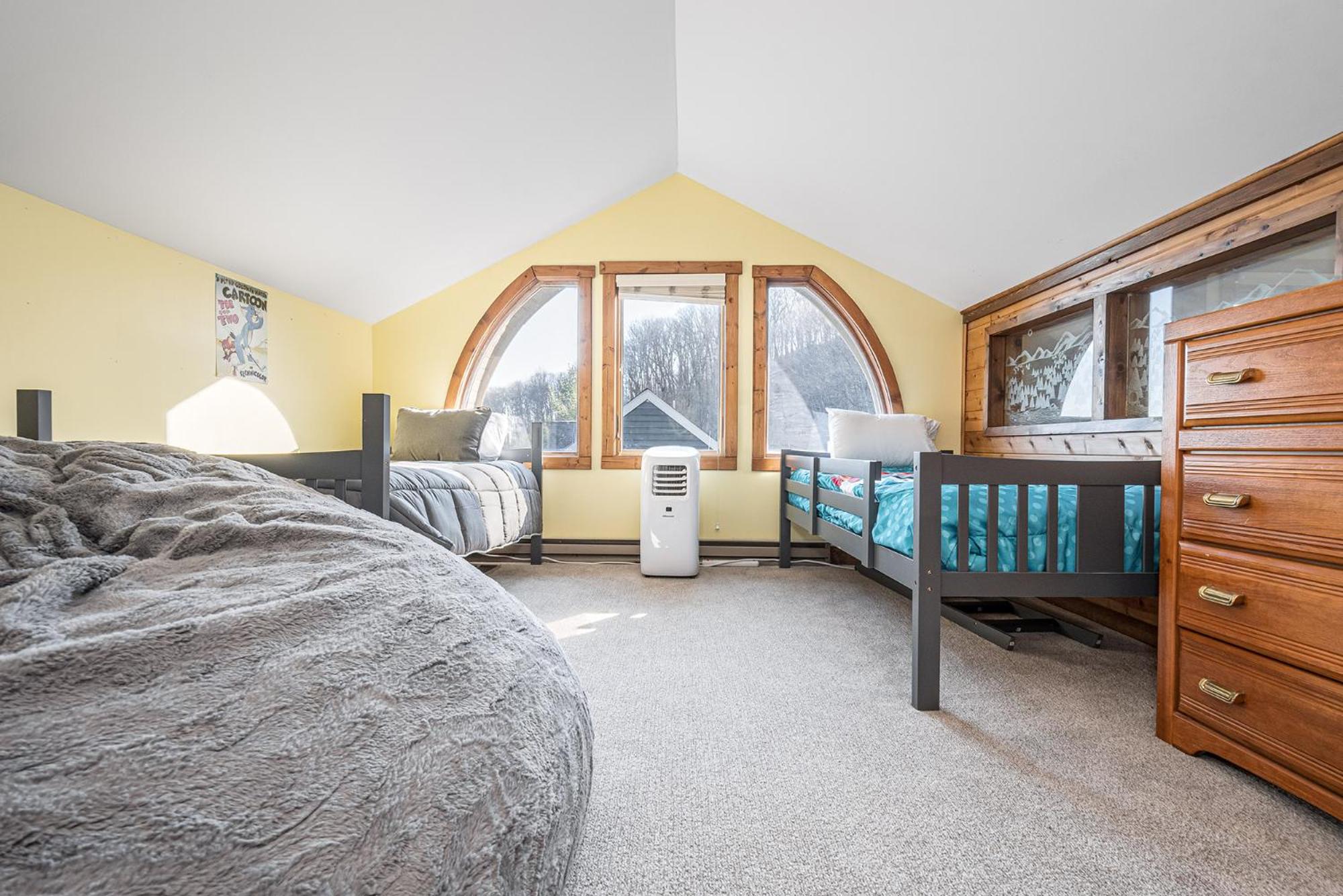 Photo 24