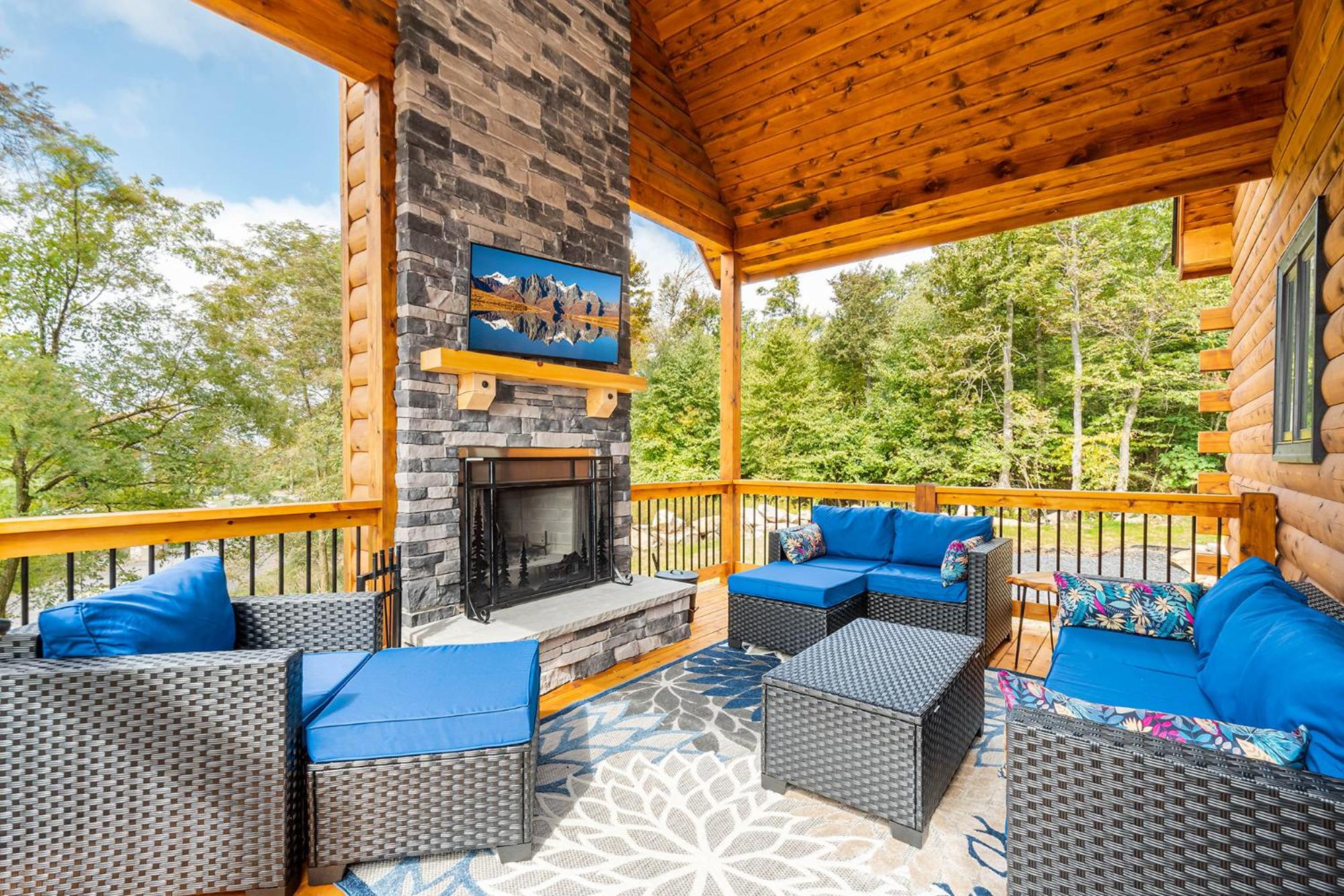 Sunshine Chalet view 5