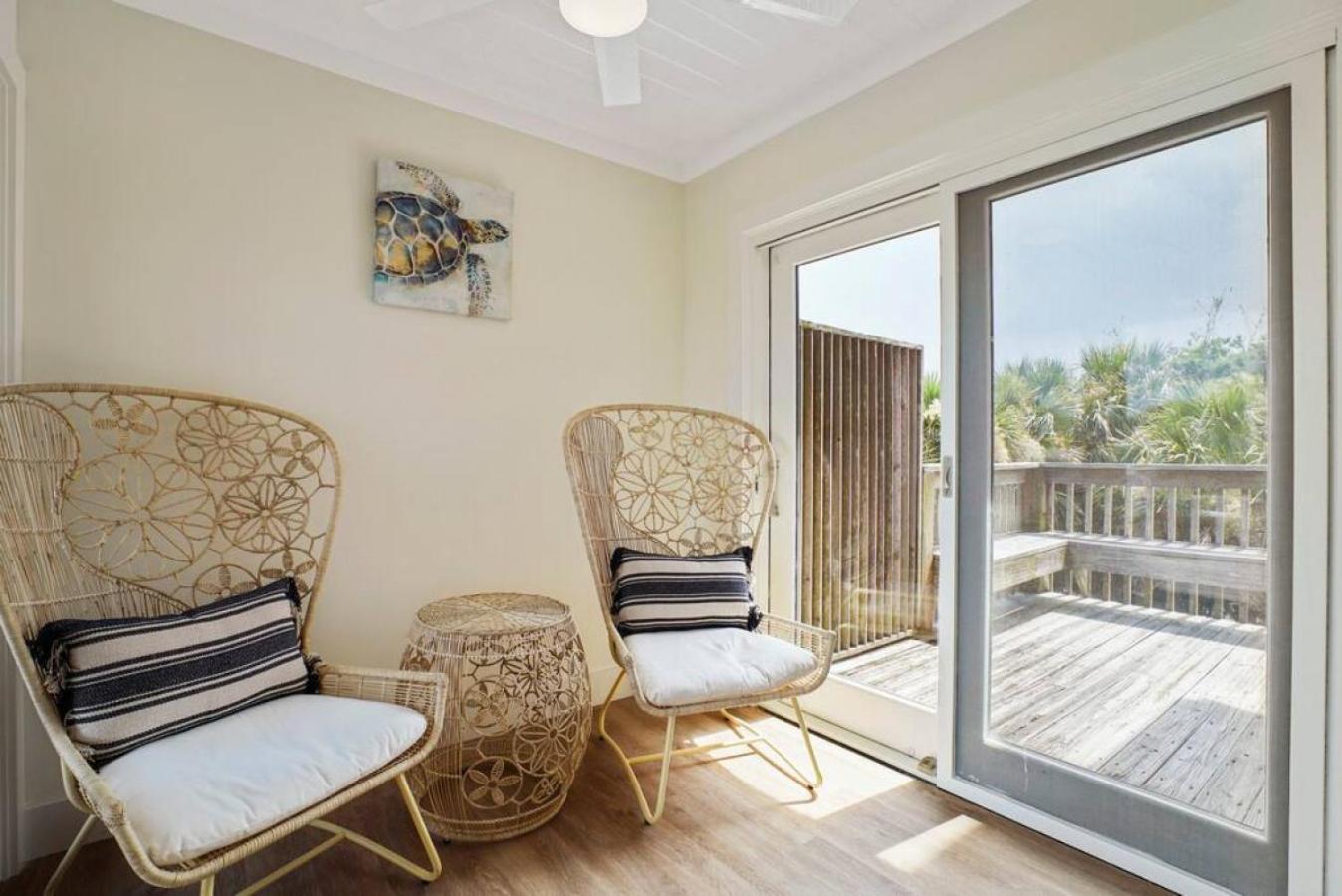Crescent Lookout Oceanfront with panoramic views