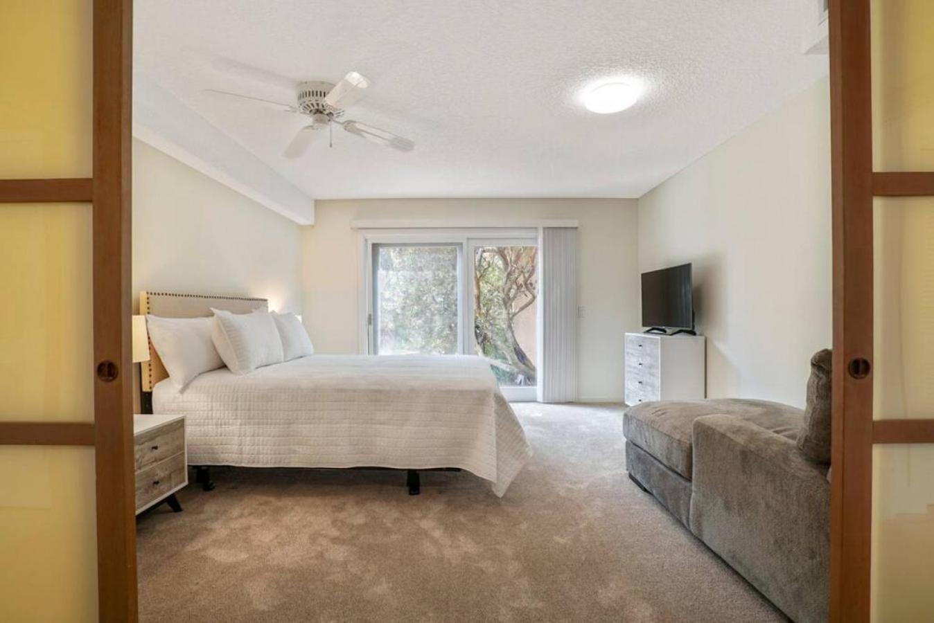 Crescent Lookout Oceanfront with panoramic views