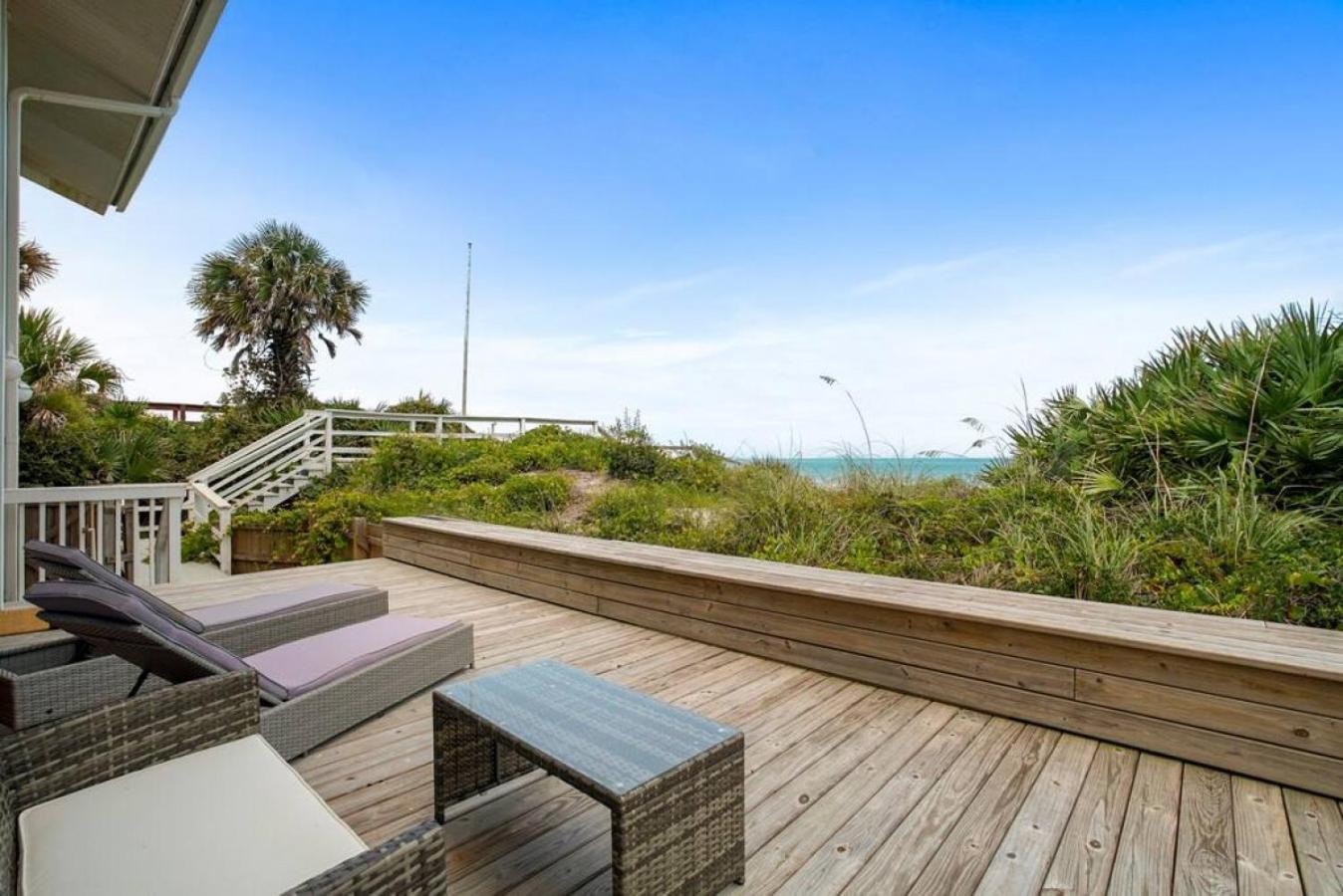 Crescent Lookout Oceanfront with panoramic views
