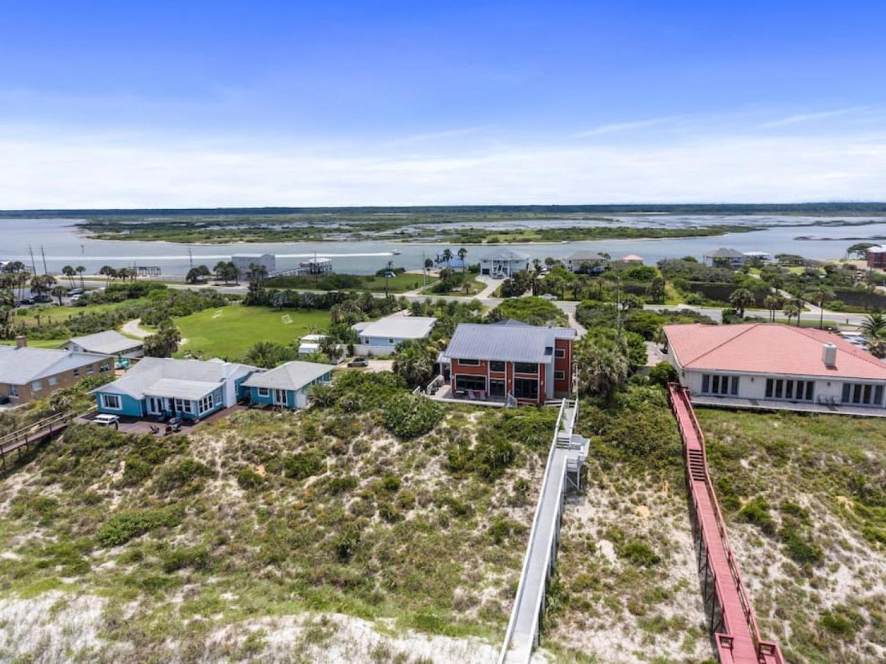 Crescent Lookout Oceanfront with panoramic views