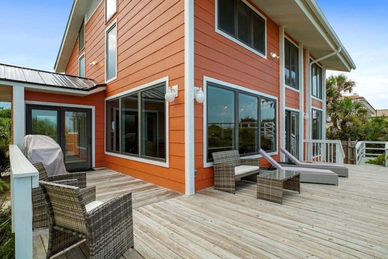 Crescent Lookout Oceanfront with panoramic views