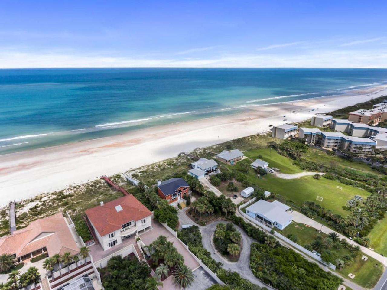 Crescent Lookout Oceanfront with panoramic views
