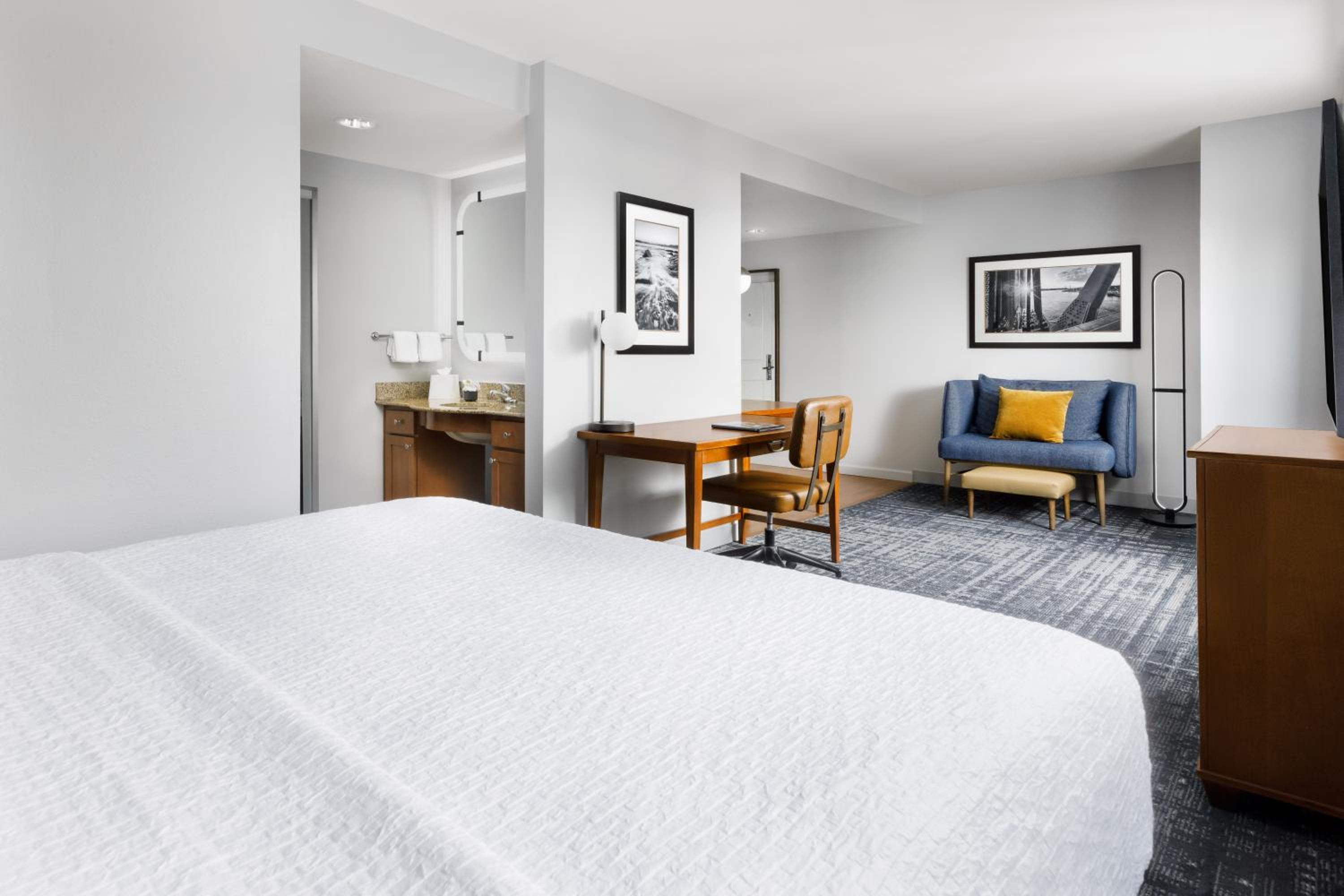 Portsmouth Vacations - Homewood Suites by Hilton Portsmouth - Property Image 41