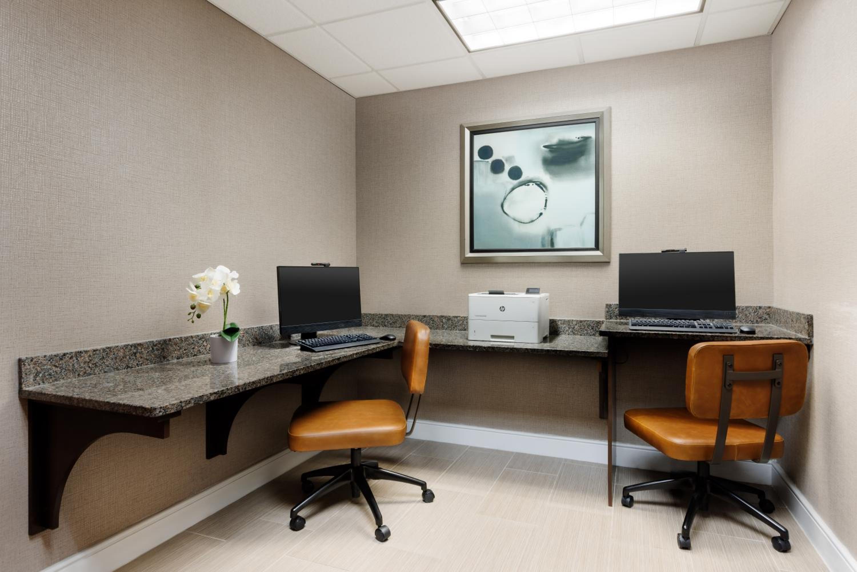 Portsmouth Vacations - Homewood Suites by Hilton Portsmouth - Property Image 60