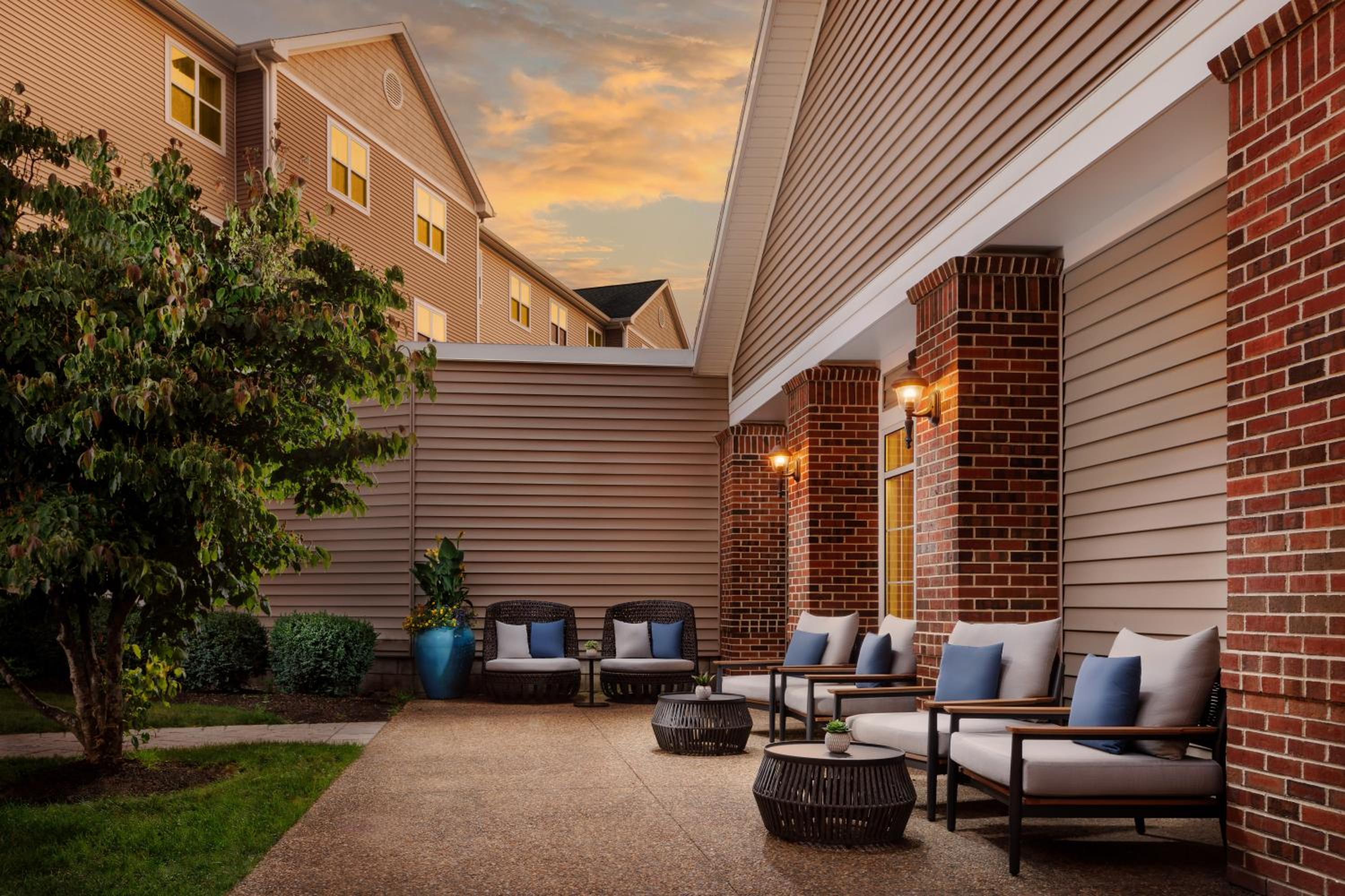 Portsmouth Vacations - Homewood Suites by Hilton Portsmouth - Property Image 36