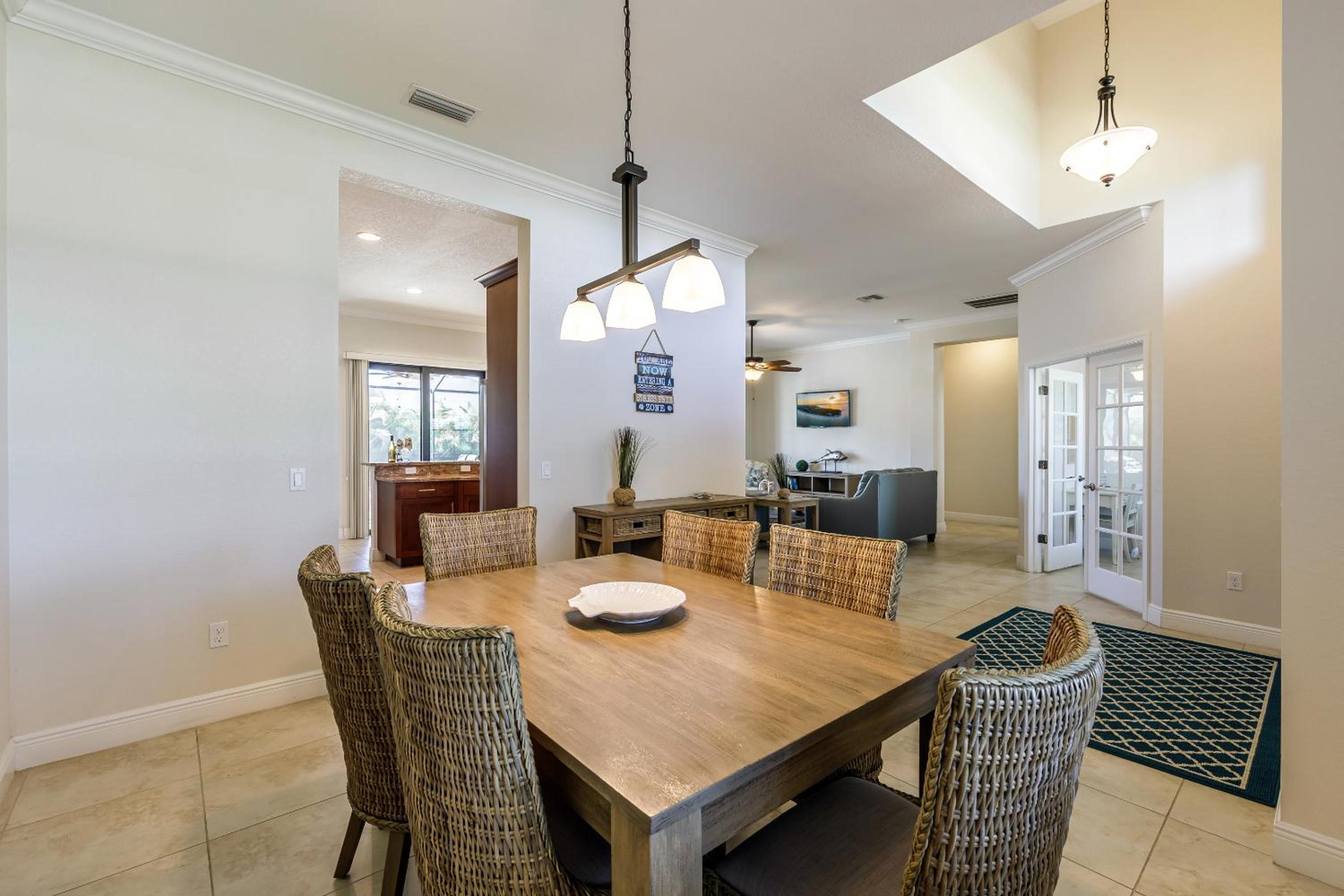 New Vacation Home with Private Heated pool! - Villa Cordia - Roelens Vacations view 4