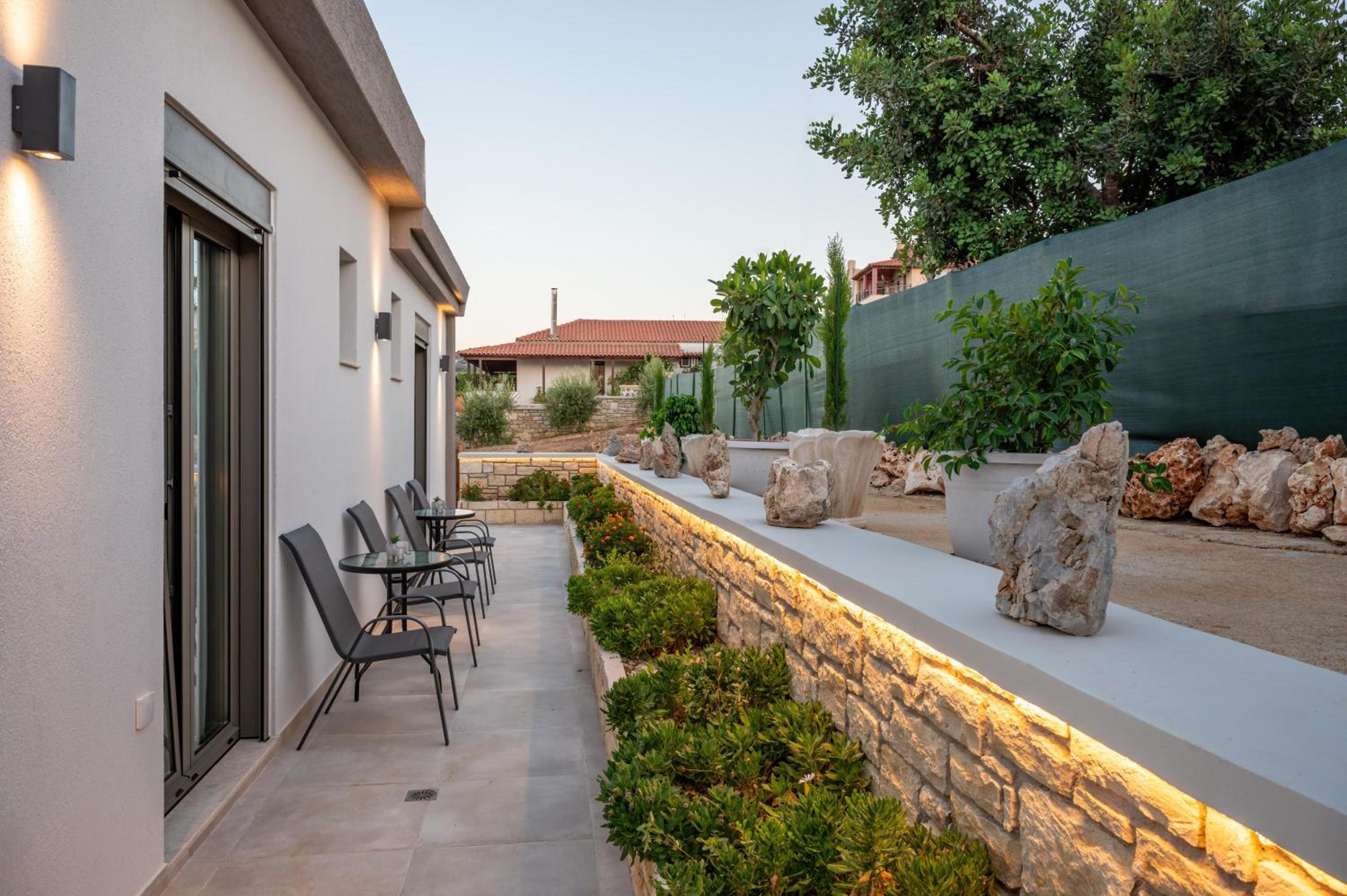Halaro Villa