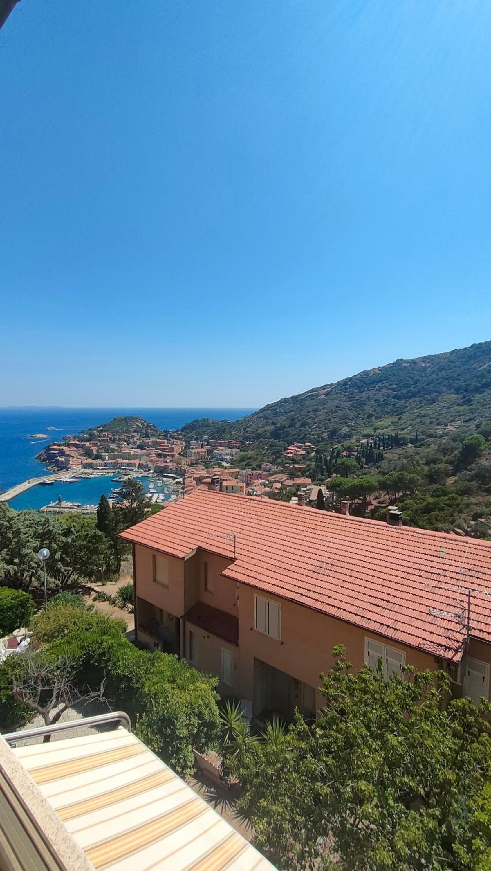 Isola del Giglio casa Nico e casa Camilla Monticello Giglio Porto