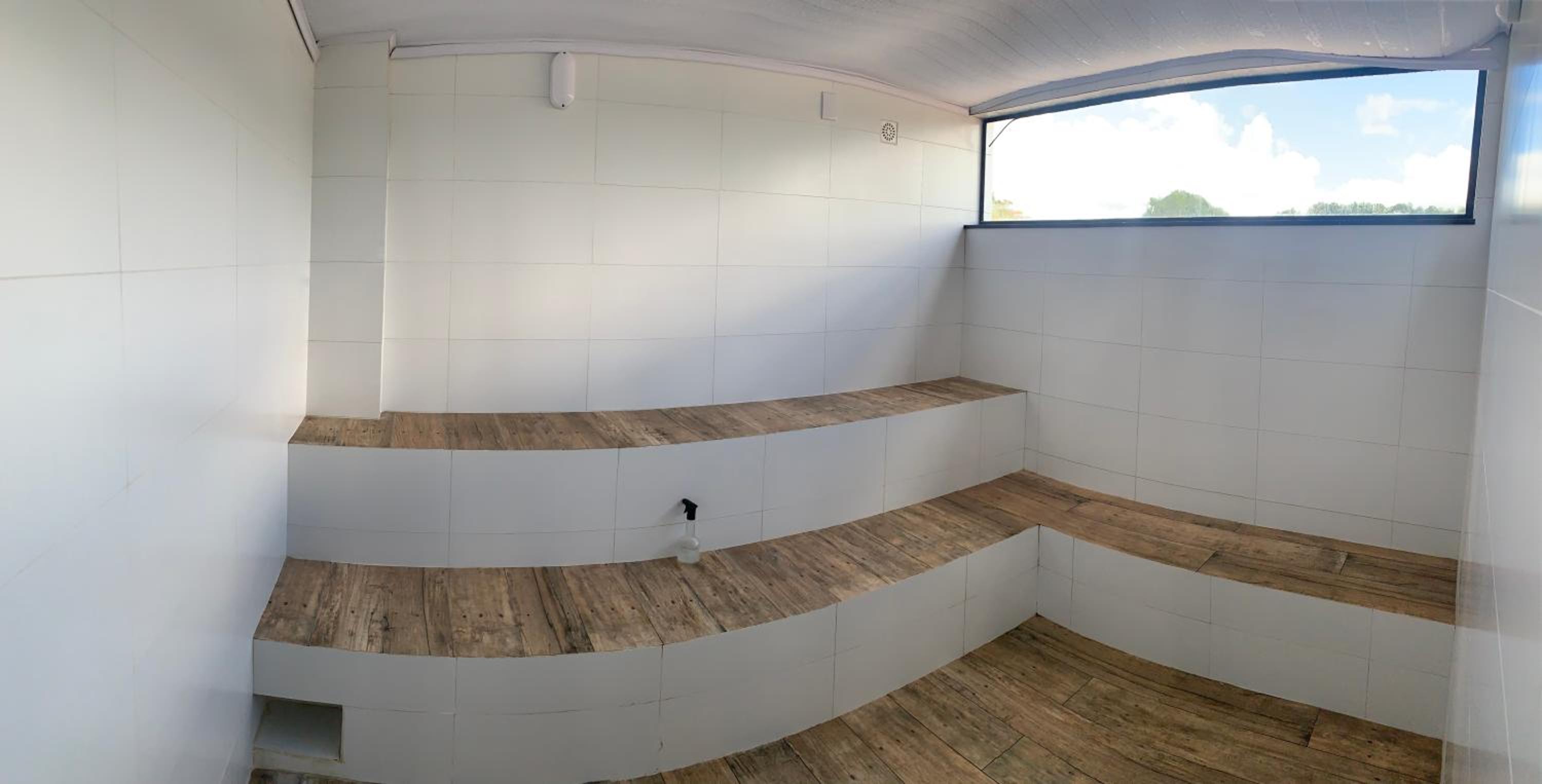 Flat lindo com piscina e linda vista da cidade
