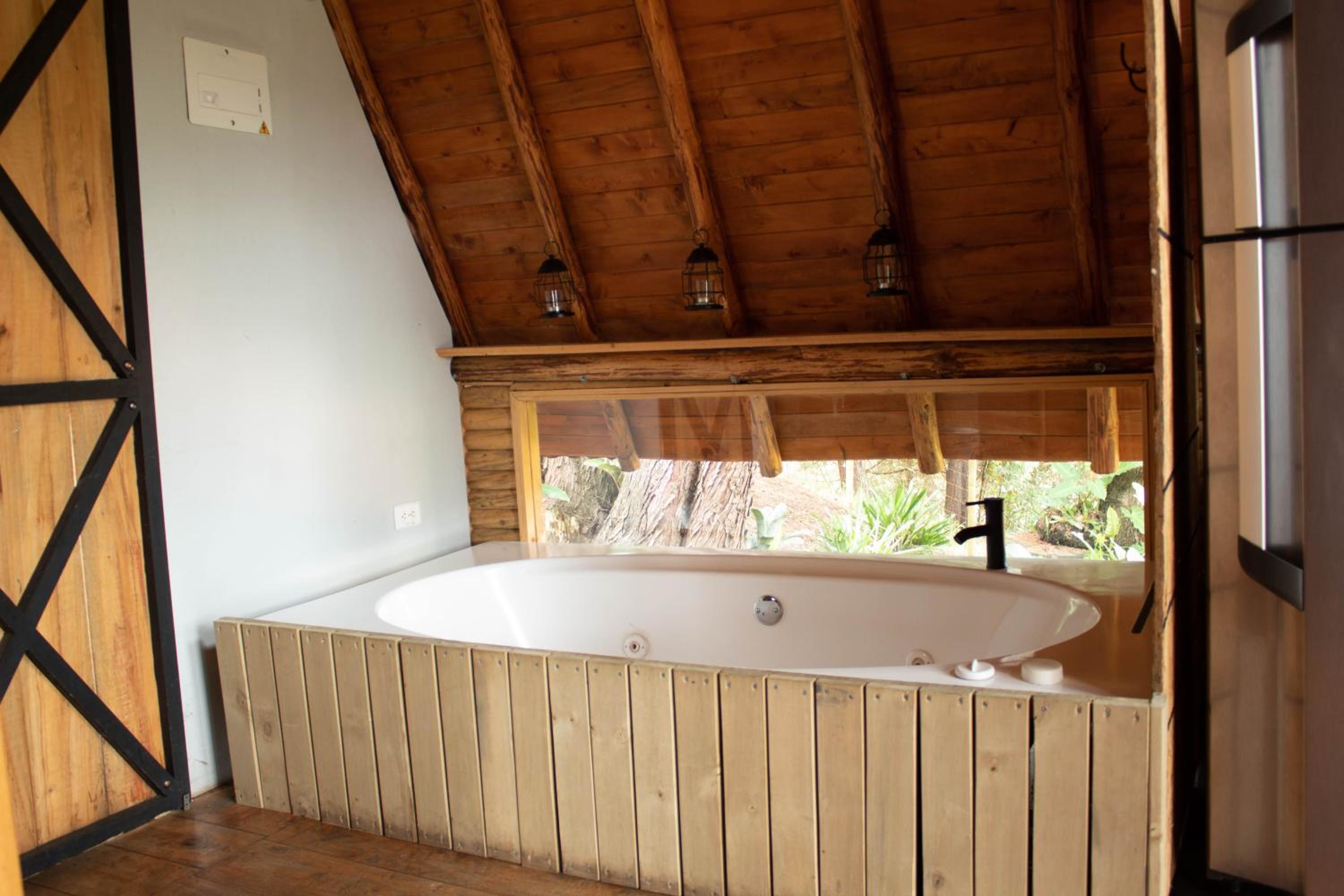 Glamping con jacuzzi cerca a Medellin