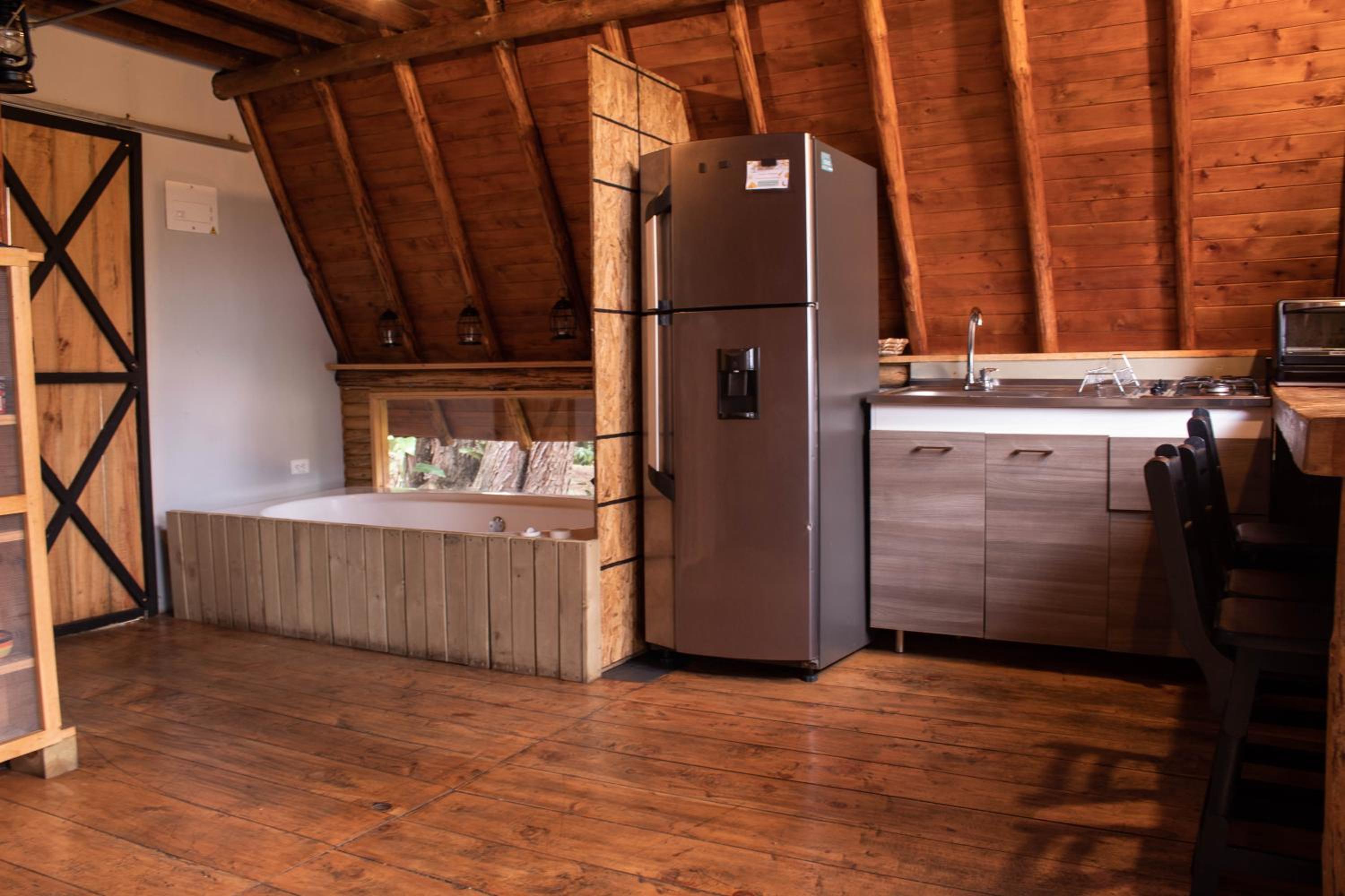 Glamping con jacuzzi cerca a Medellin