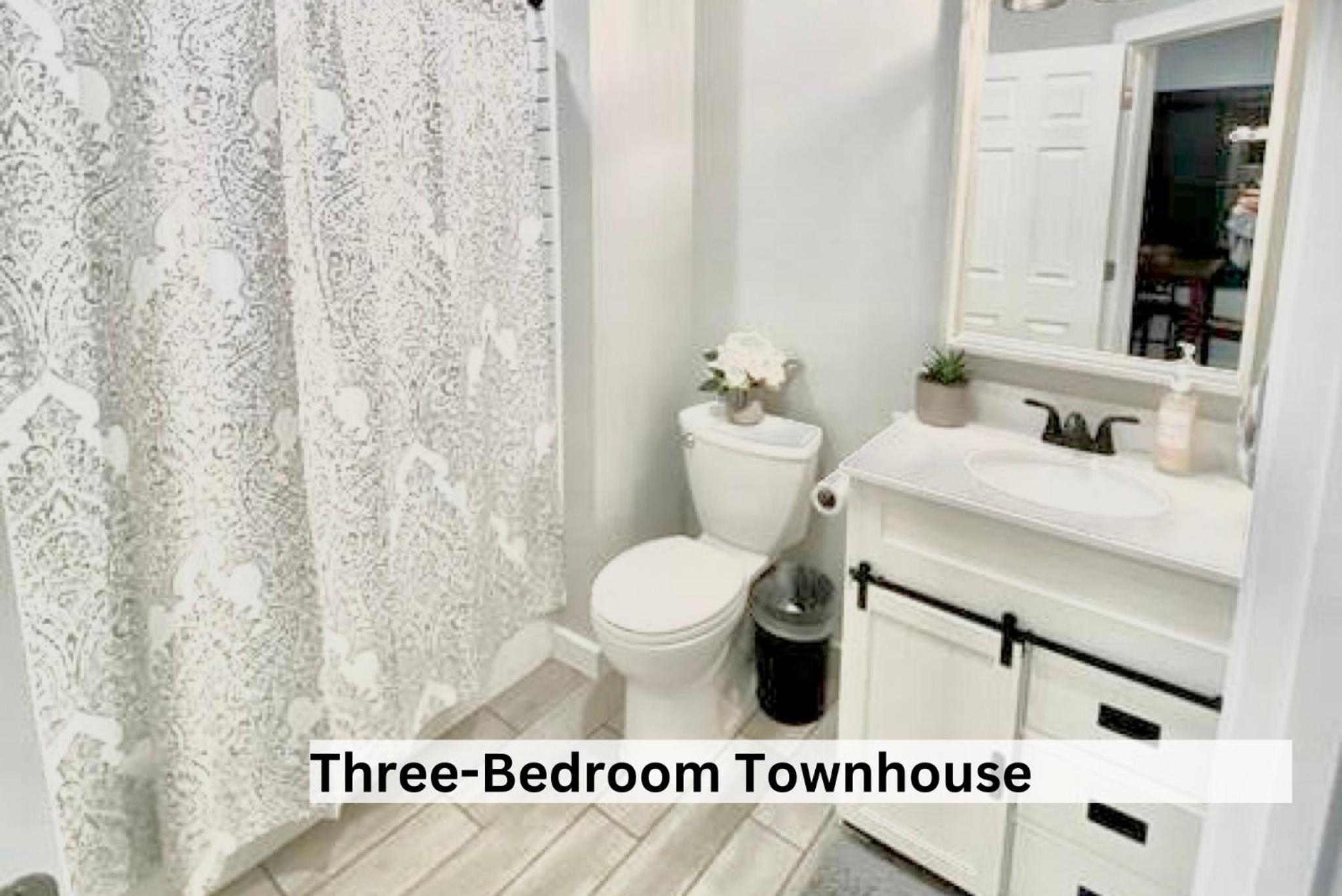 Boutique Apartment in Historic Downtown Albany, photo 28
