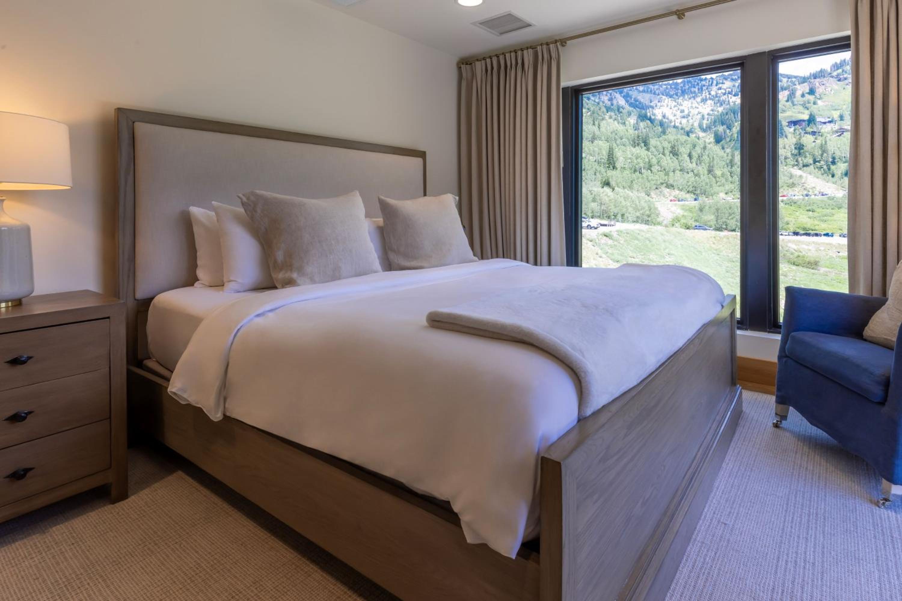 The Snowpine Lodge