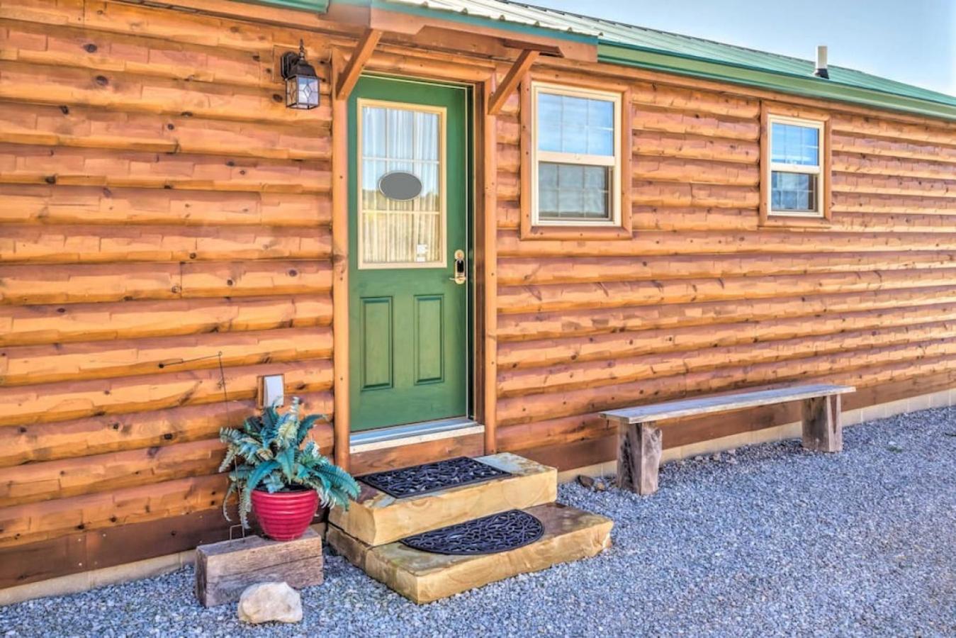Mammoth Cave Cabin Rentals 1 view 5