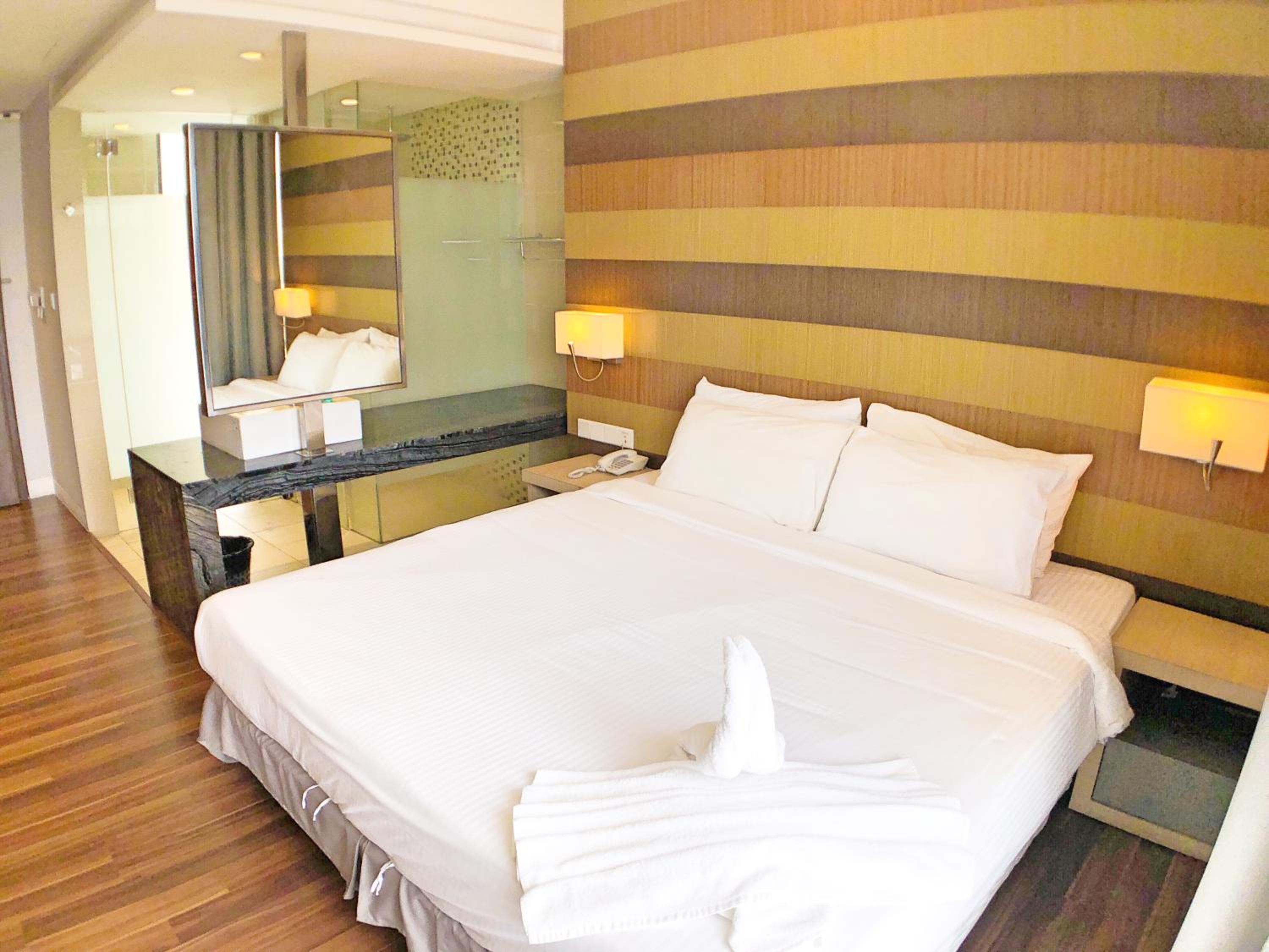 Greystone D' Majestic Place