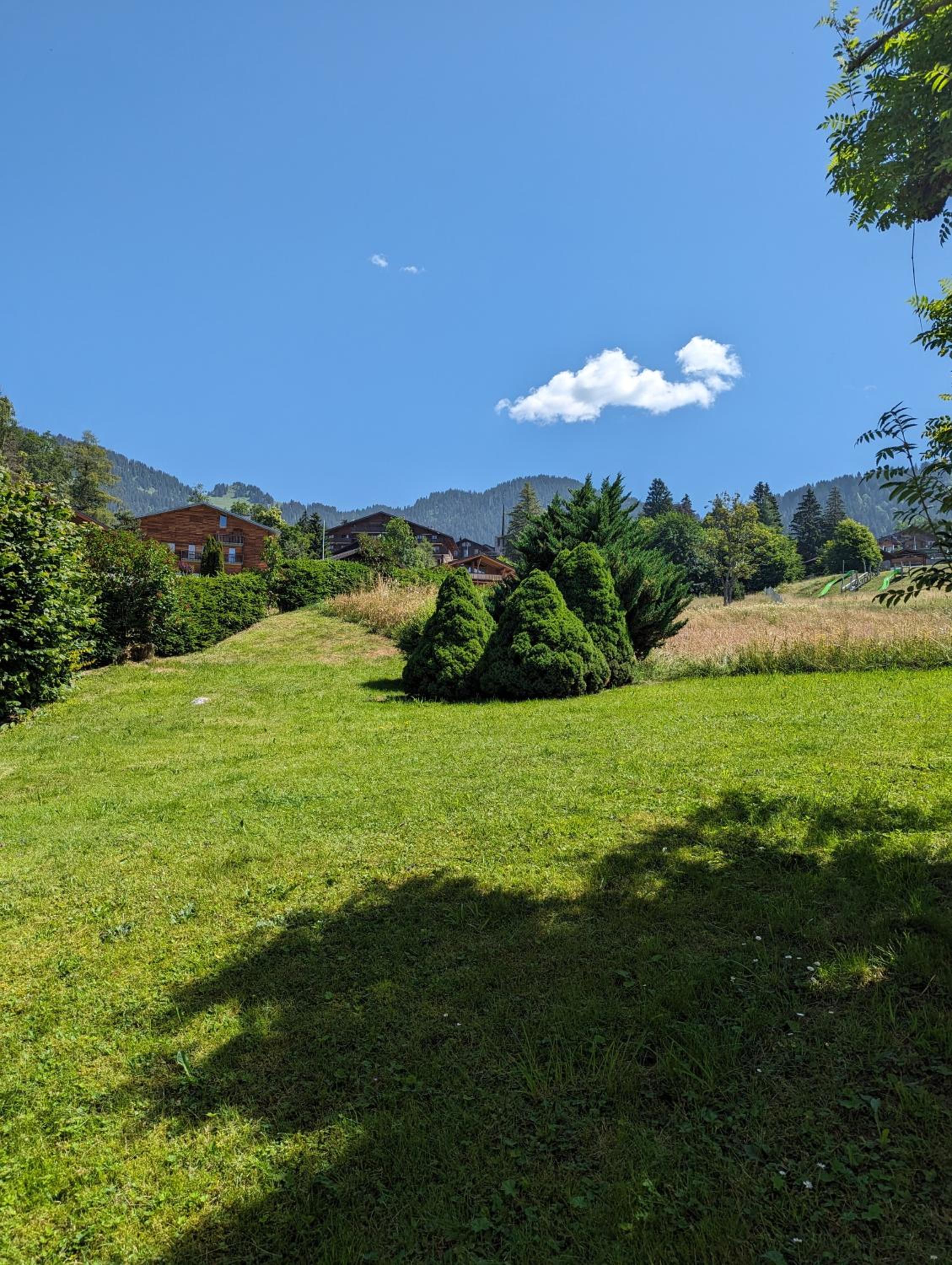 Rare, quite & centered Apartment with Garden & Fireplace