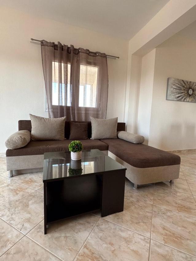 Villa Aurora