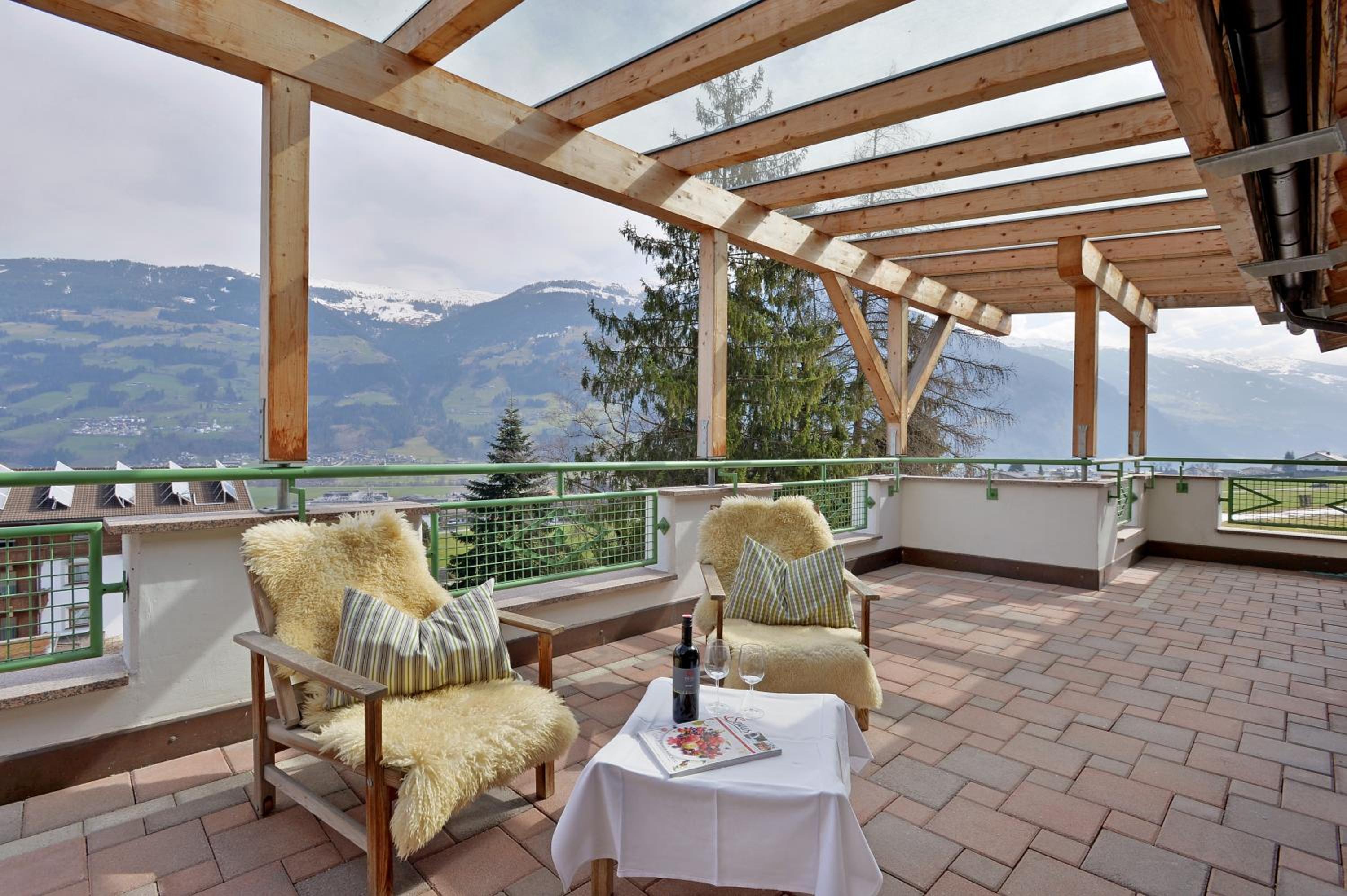 Appartementhaus Kostenzer view 2