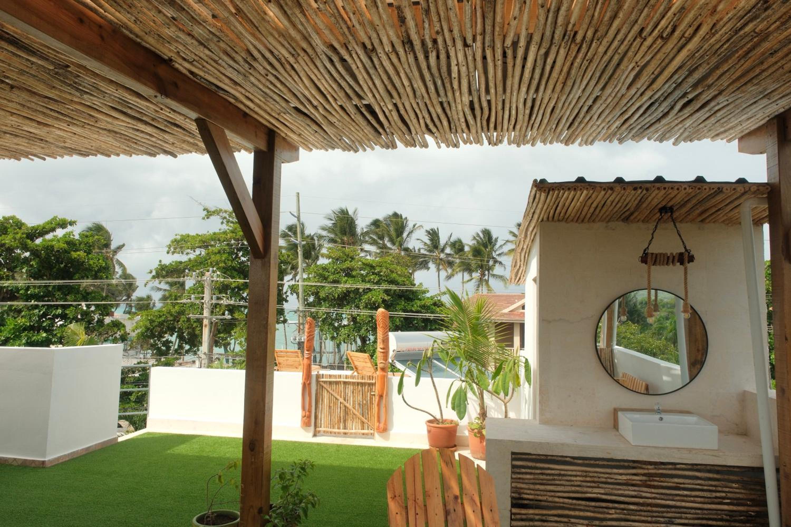 Kite House Cabarete across Kite Beach
