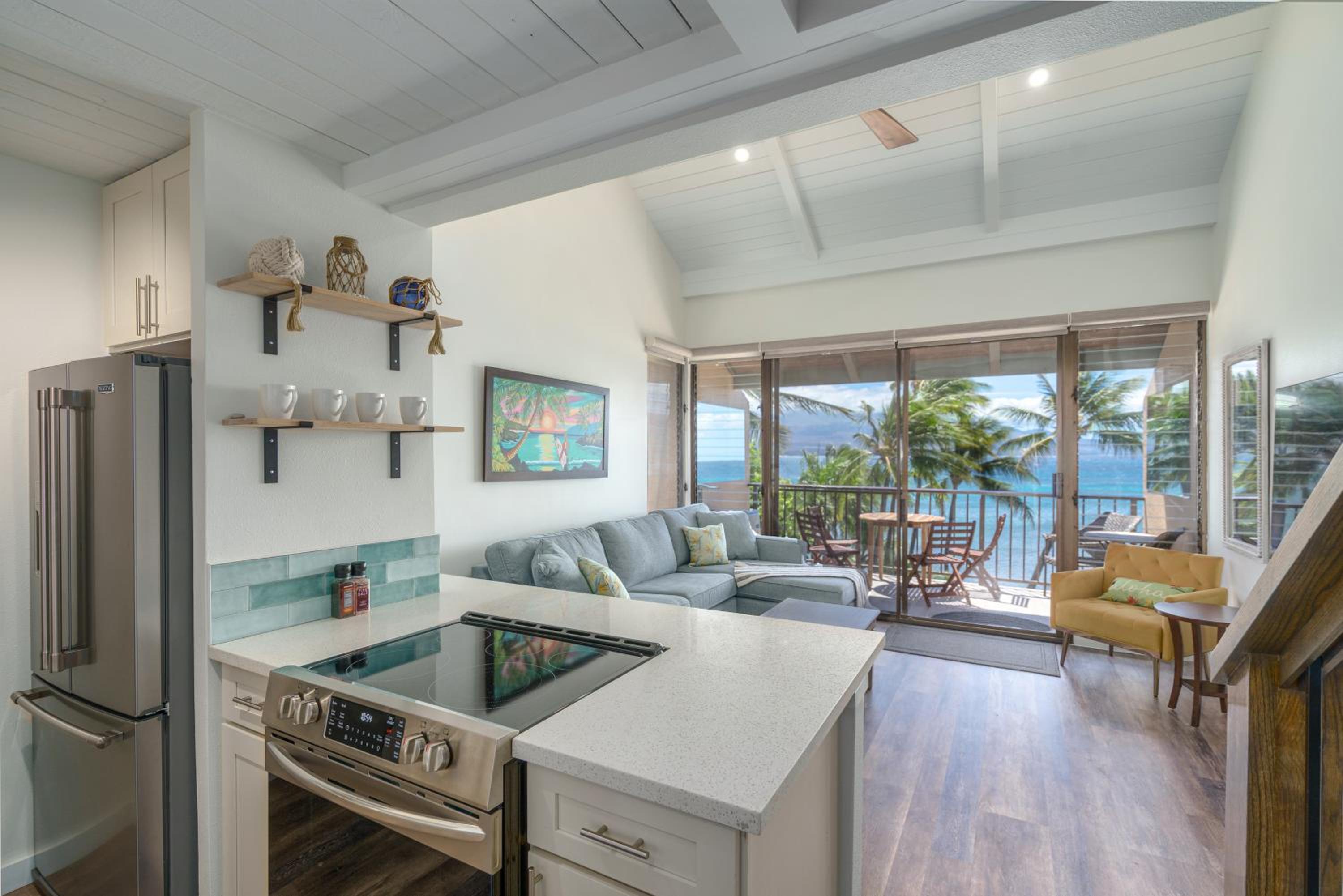 401 Maalaea Banyans view 4