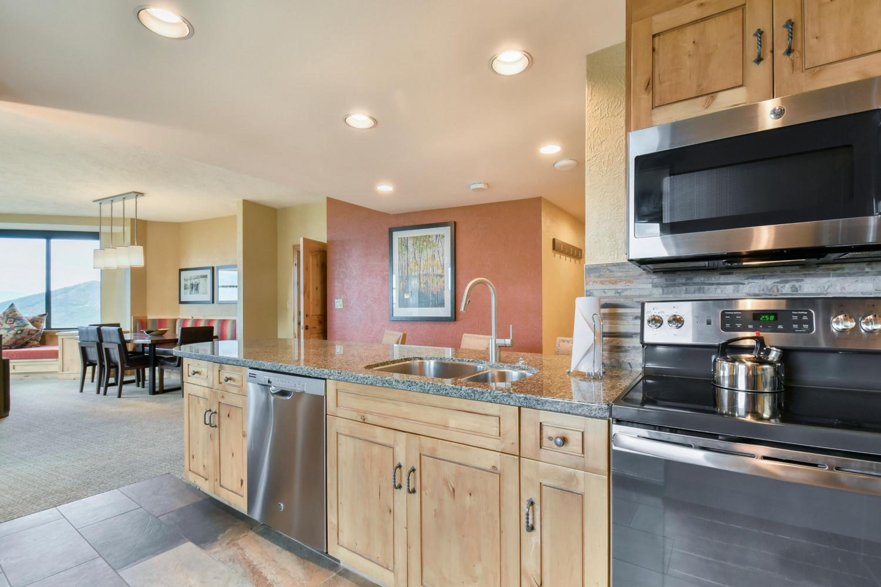 Grand Summit Hotel - Canyons Village, a RockResort, photo 91