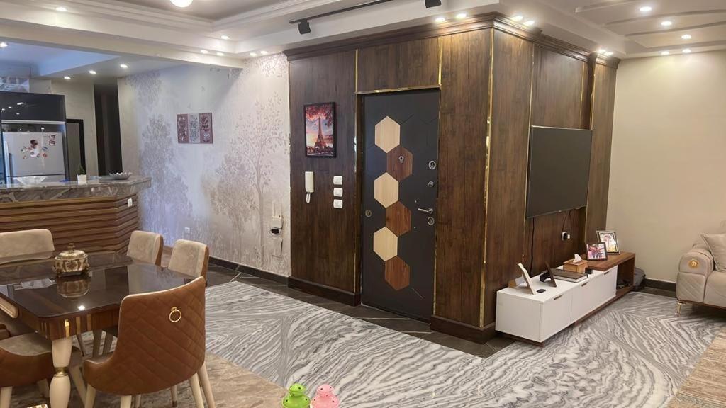 The Royal Apartment at New Cairo الشقة الملكية بالقاهره الجديدة