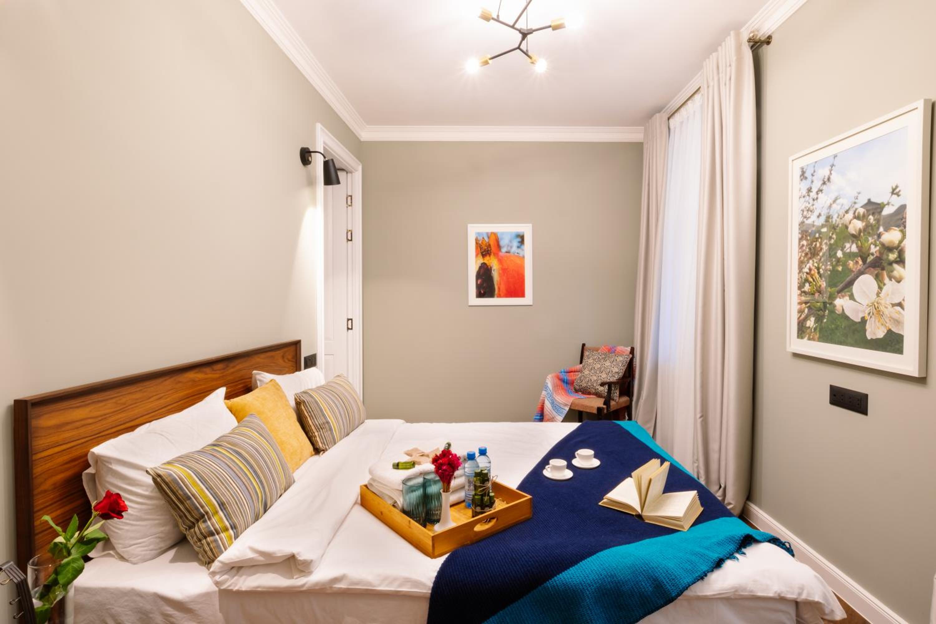 hotelise I Azure Apartment