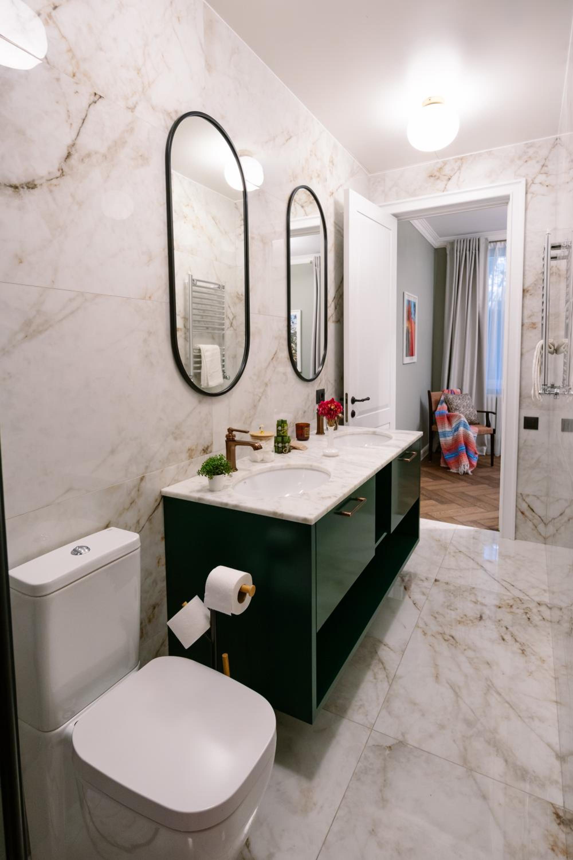 hotelise I Azure Apartment