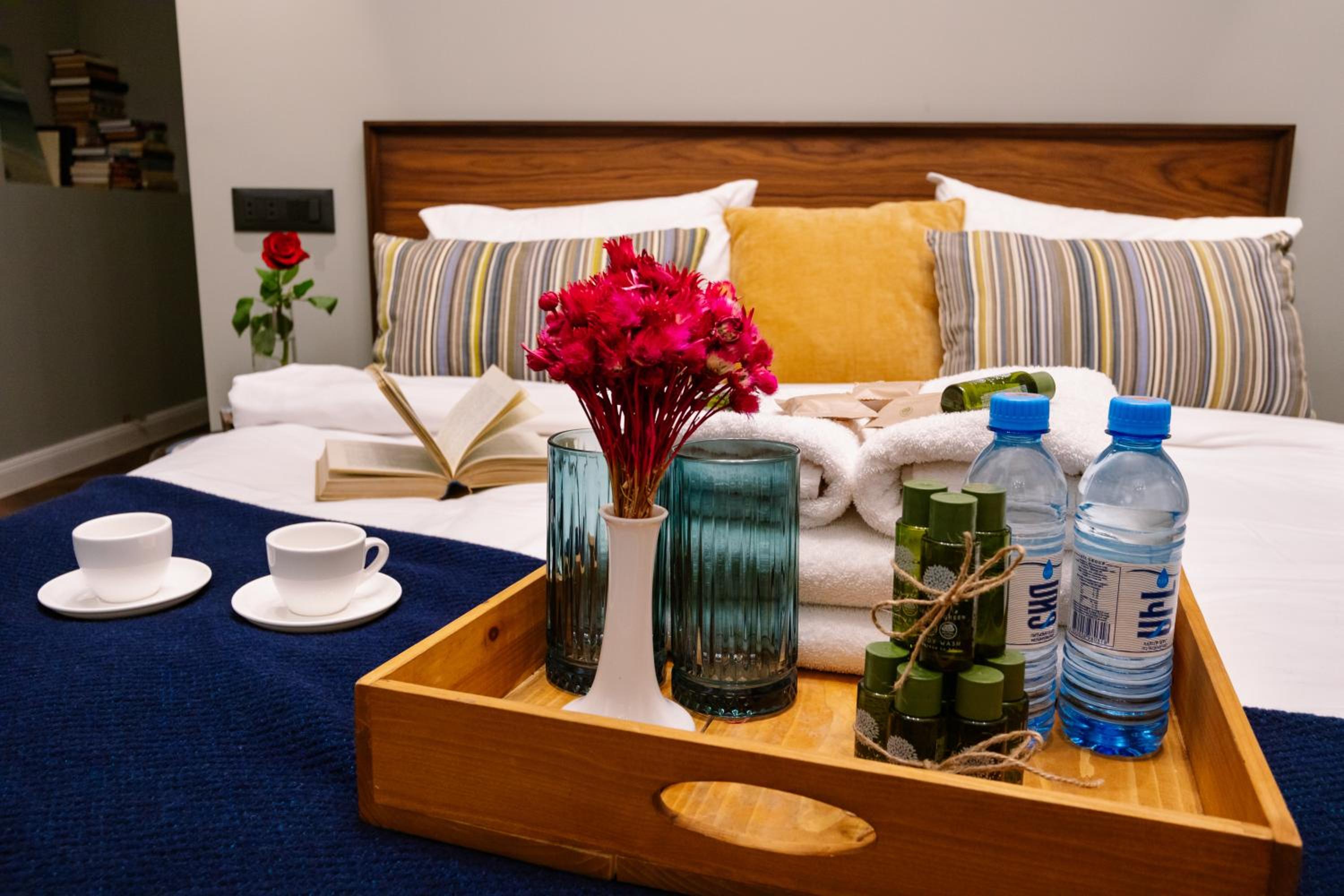 hotelise I Azure Apartment