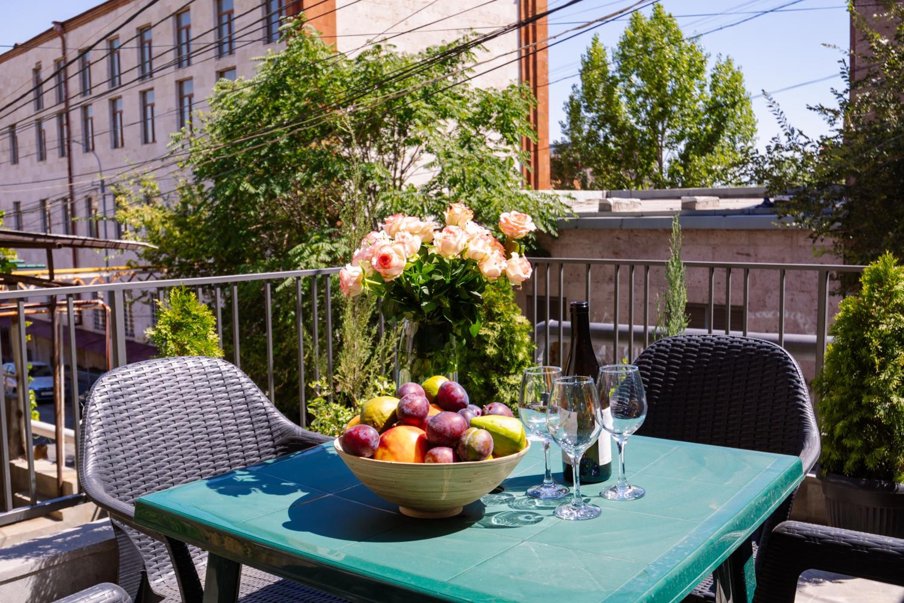 hotelise I Azure Apartment