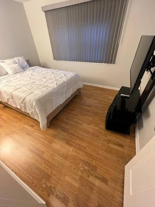 Chicago Vacations - Great Chicago Condo Location! - Property Image 21