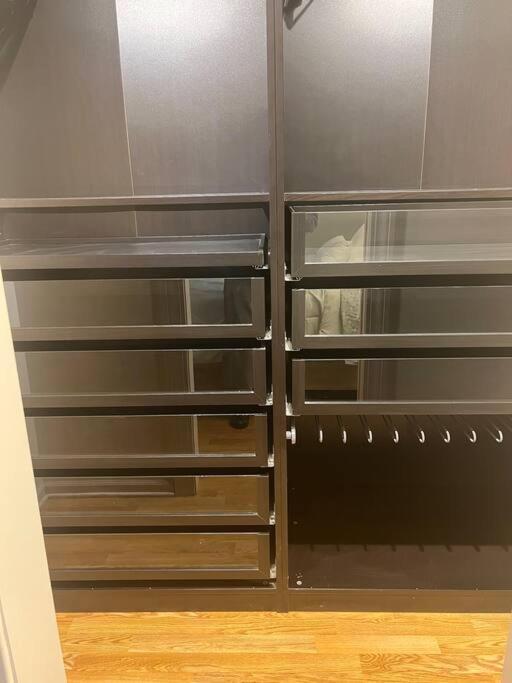 Chicago Vacations - Great Chicago Condo Location! - Property Image 9
