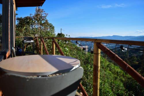 Glamping con jacuzzi cerca a Medellin