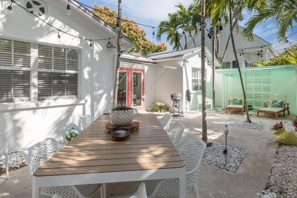 NEW! Completely Renovated / Close to Everything