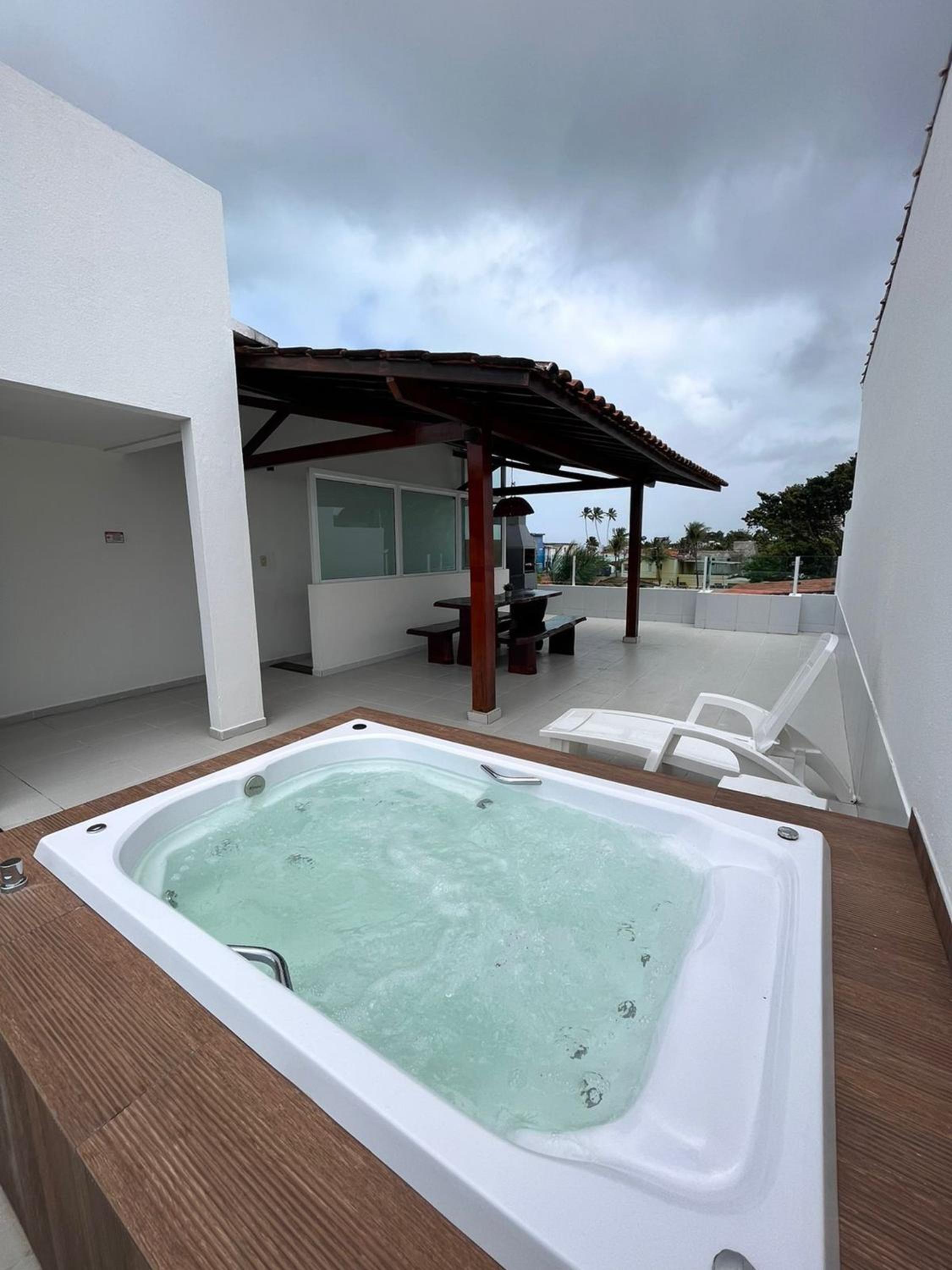 Maria Farinha Residence / Prince – Locar House
