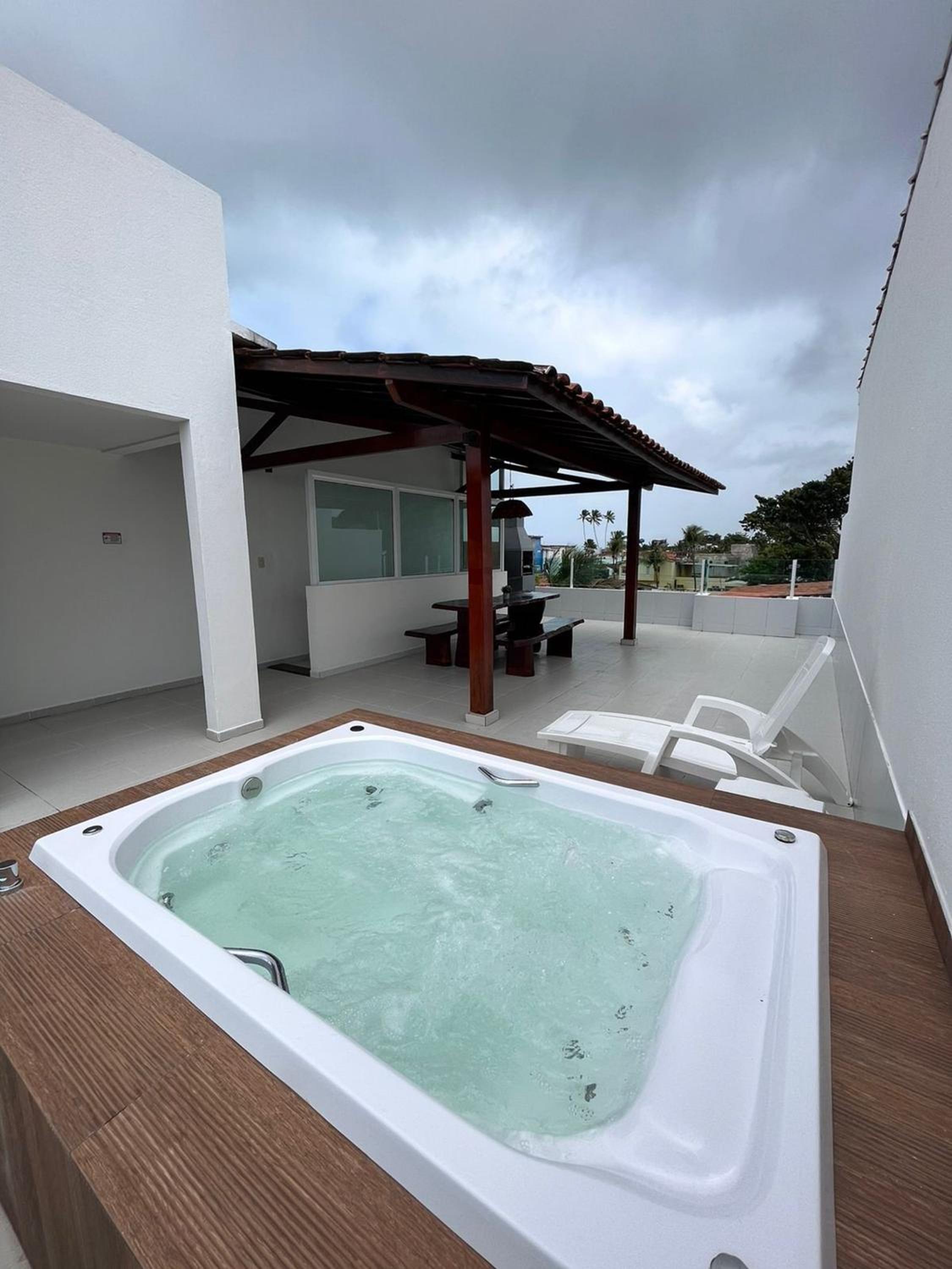 Maria Farinha Residence / Prince – Locar House