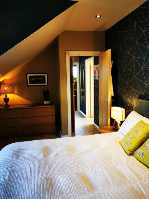 Luxury Apartment Brighton and South Downs National Park, Free Parking, animals on request daily fee