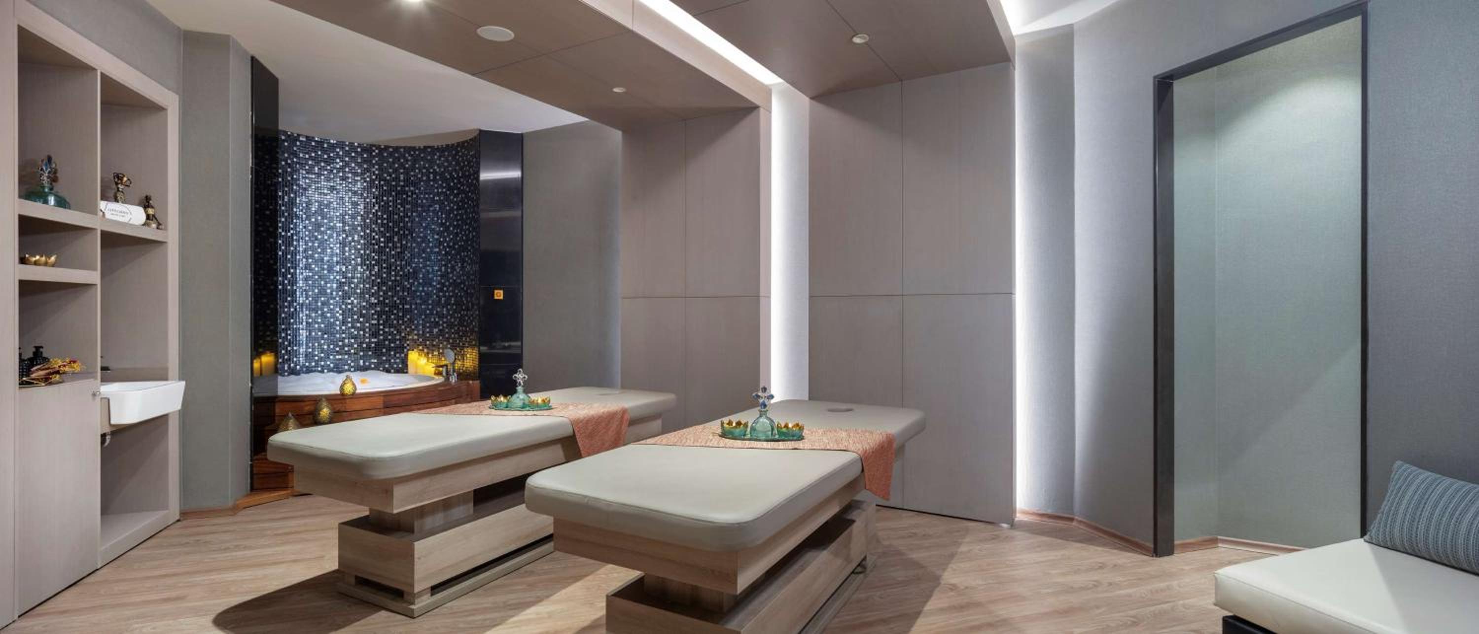 Hilton Istanbul Bakirkoy - Image 35