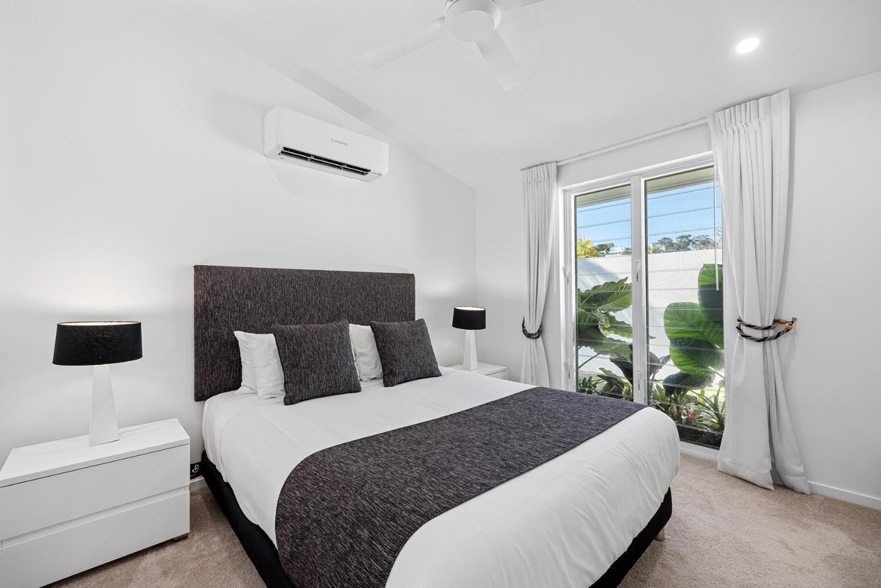 Family & Pet-Friendly Luxury Near Hastings St