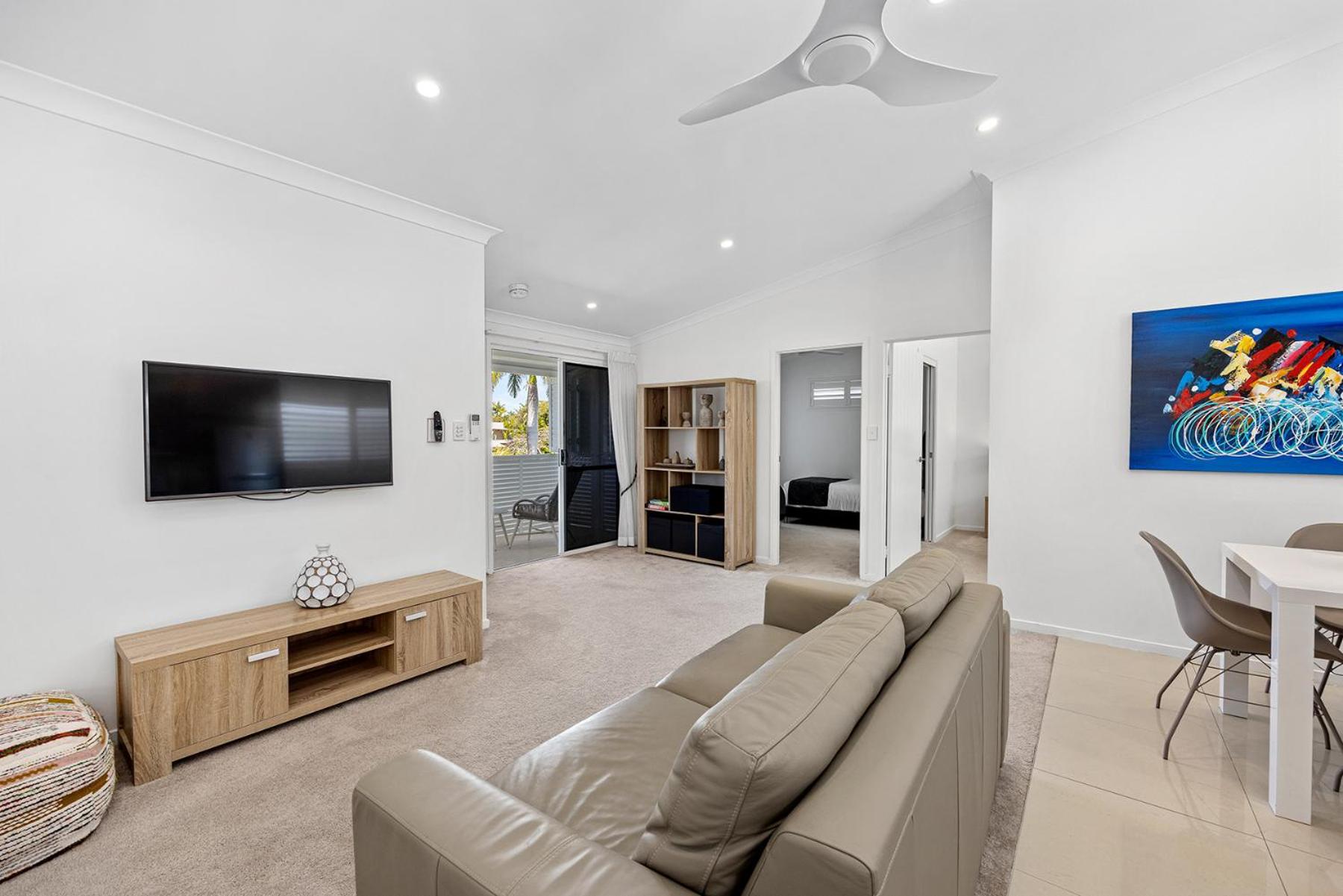 Family & Pet-Friendly Luxury Near Hastings St
