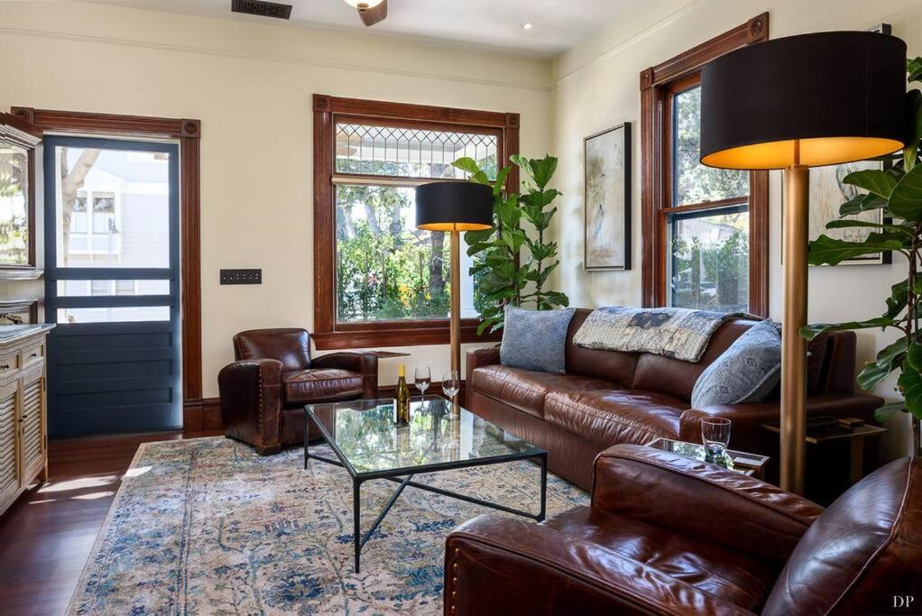 Upscale Downtown Home Walk to Beach shops Bars 2 view 5