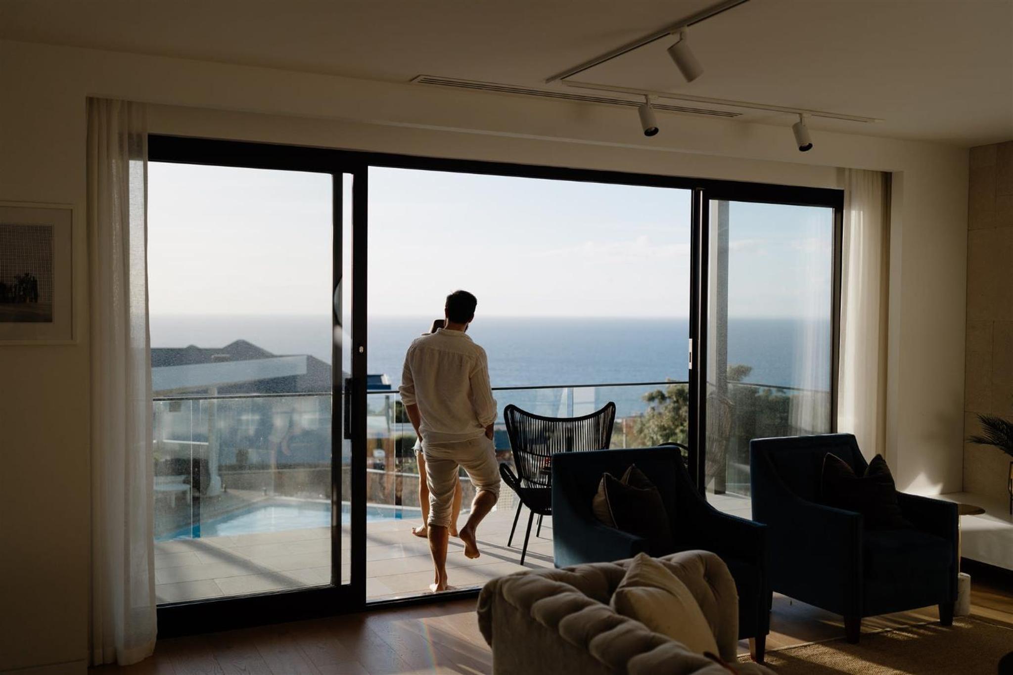 Bayview Luxe Entertainer Pool & World Class View