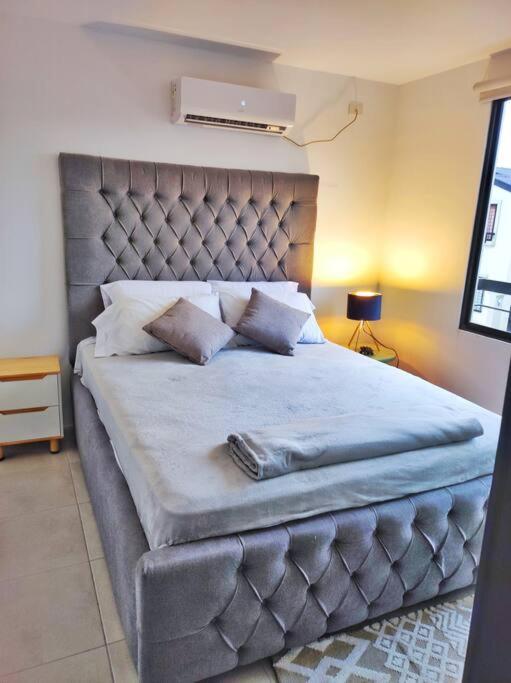 NUEVA Hermosa casa vía Samborondón Coliving Ecuador