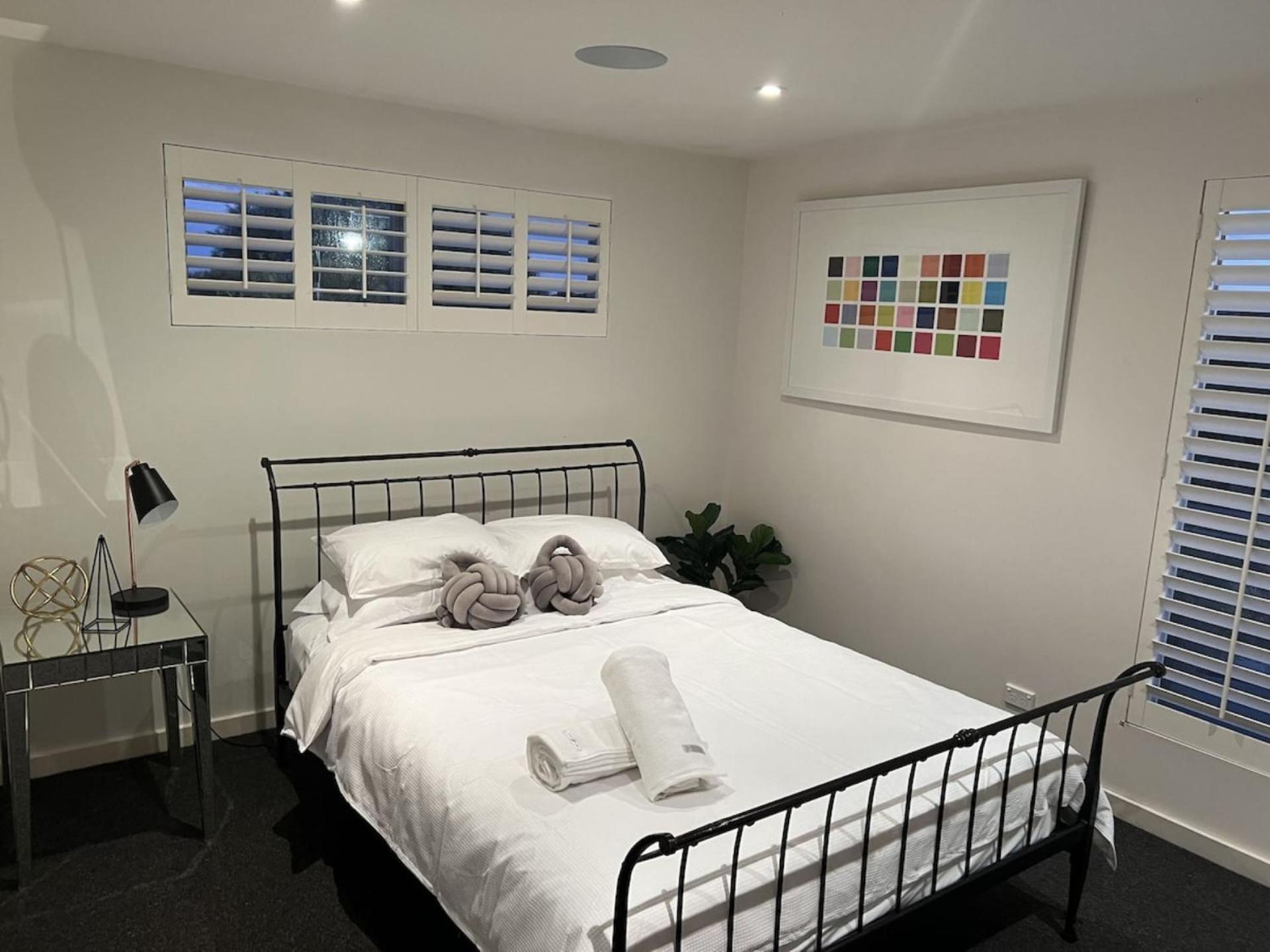 St Georges Luxury Beach House